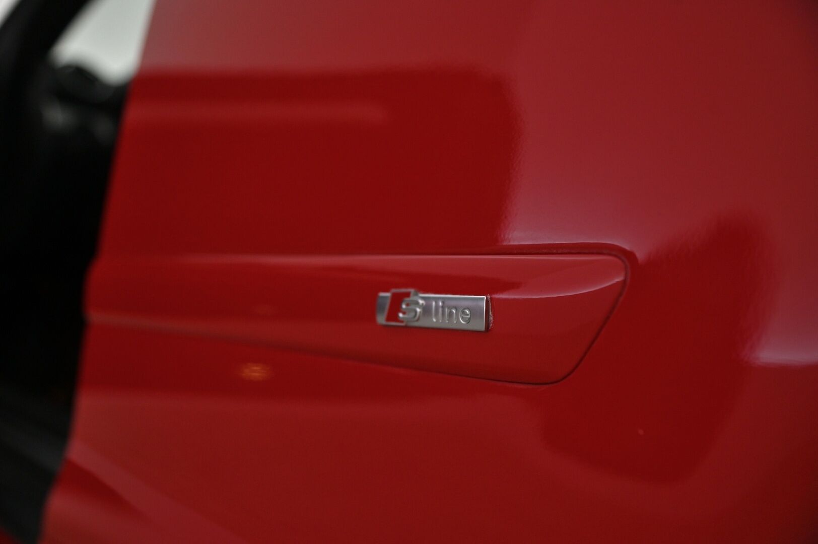 Audi A4 2005 1.8 T Cabriolet S-Line *Vakkari / Nahkasisusta / Sähkökatto / Anroid soitin* - Todella näpsäkkä kesäauto / Vähän ajettu! / Juuri huollettu! 