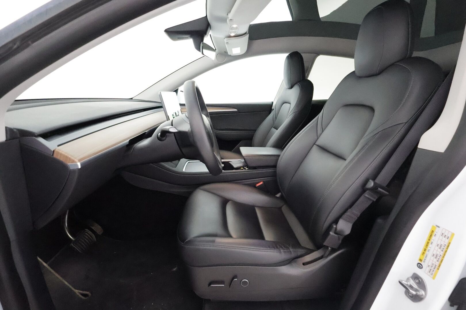 Tesla Model Y 2022 Long Range ** 1-Om Suomi auto / Adapt.vakkari / Lasikatto / Premium audio / Matrix LED / Sähköpenkit / P.kamera - 3,99 % KORKOTARJOUS TÄHÄN AUTOON - Nahkaverhoilu / Kahdet renkaat