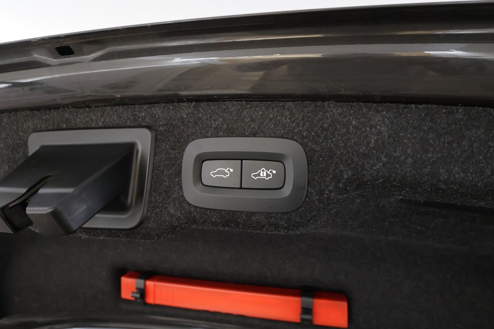 Volvo S90 2023 T8 AWD Long Range High Performance Ultimate Bright aut * ACC / HUD / 360° / Muistipenkit / H&K / Lasikattoluukku * - 1.Om Suomi-auto / Akku kuntotarkastettu / Kahdet renkaat aluvanteilla / Merkkihuollettu / Huippuvarusteet