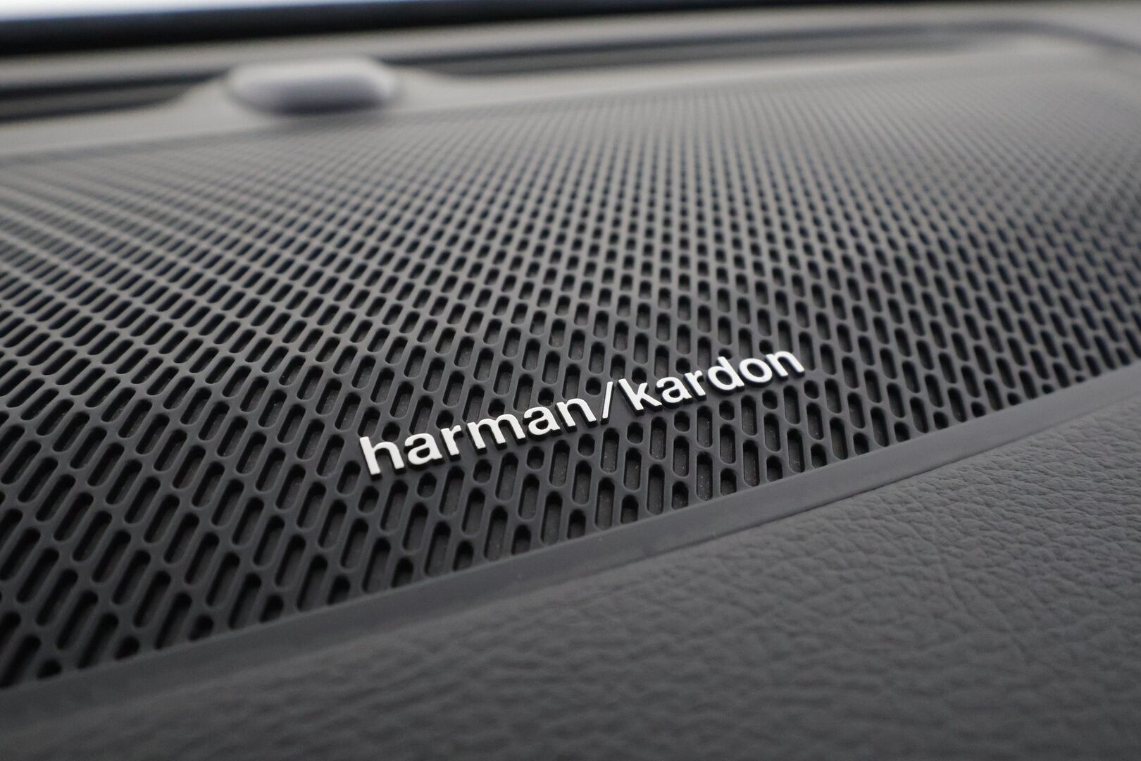 Volvo S90 2023 T8 AWD Long Range High Performance Ultimate Bright aut * ACC / HUD / 360° / Muistipenkit / H&K / Lasikattoluukku * - 1.Om Suomi-auto / Akku kuntotarkastettu / Kahdet renkaat aluvanteilla / Merkkihuollettu / Huippuvarusteet - HULLUT AVAJAISHULINAT KORKOTARJOUS 3,29 %