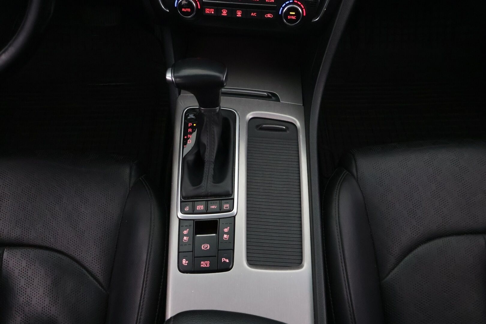 Kia Optima 2019 2,0 GDI PHEV Business Luxury A/T *Myydään vain yrityksille!*