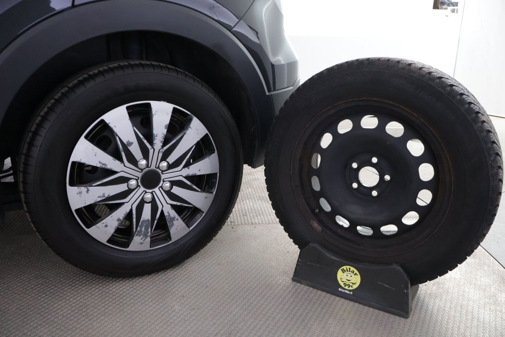 Volkswagen T-Cross 2020 1,0 Style TSI 70 kW - ACC / BLIS / Kaistavahti / 2.om Suomi-auto / Lohko - HULLUT VÄLIPÄIVÄT KORKOTARJOUS 2,49%