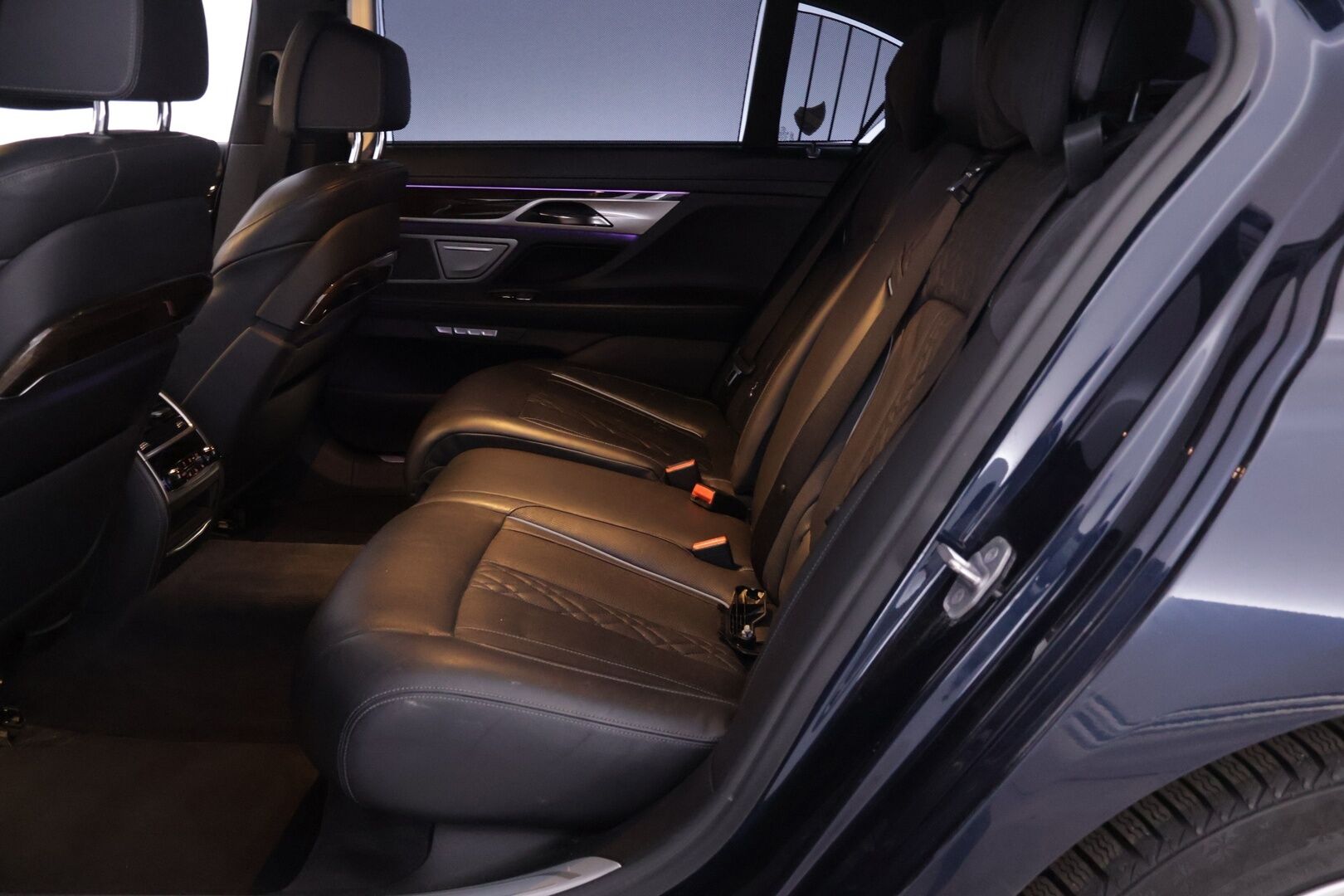 BMW 740 2017 G12 Sedan Le iPerformance A xDrive - YritysOutlet - Myydään vain yrityksille - – Tämä auto myydään YritysOutlet -valikoimasta vain yritykselle / SOH 81,5% - Osta nyt, maksa vasta ensi vuonna