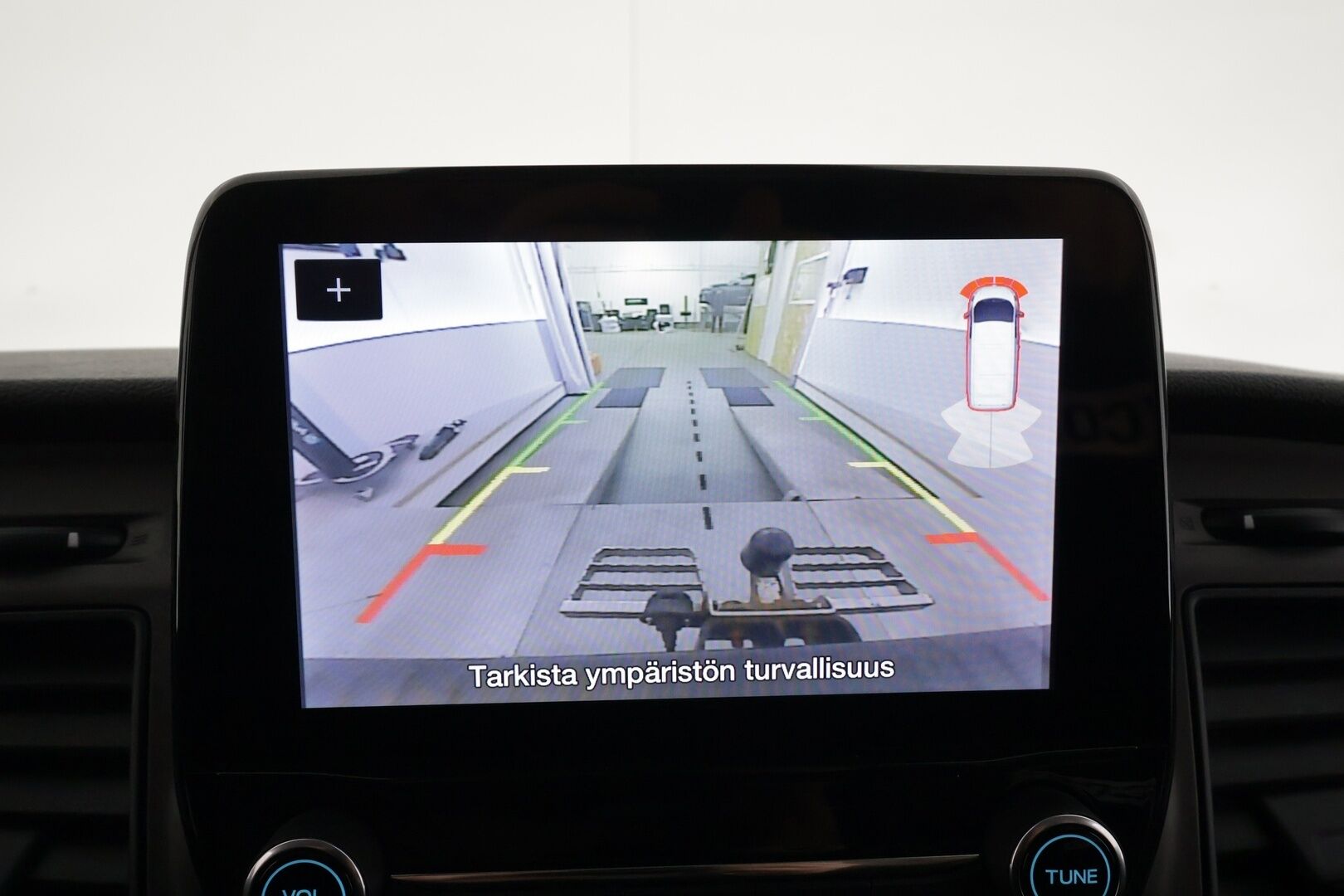 Ford Transit Custom 2023 320 2,0TDCi 130 hv A6 Etuveto Trend Van N1 L2H1 * ALV / Webasto / Koukku / Vakkari / P.Kamera / Kaistavahti / Apple&Android * - Lämmitettävä Tuulilasi / 1-om Suomi-auto / Kahdet renkaat / Merkkihuollot - HULLUT AVAJAISHULINAT KORKOTARJOUS 3,29 %