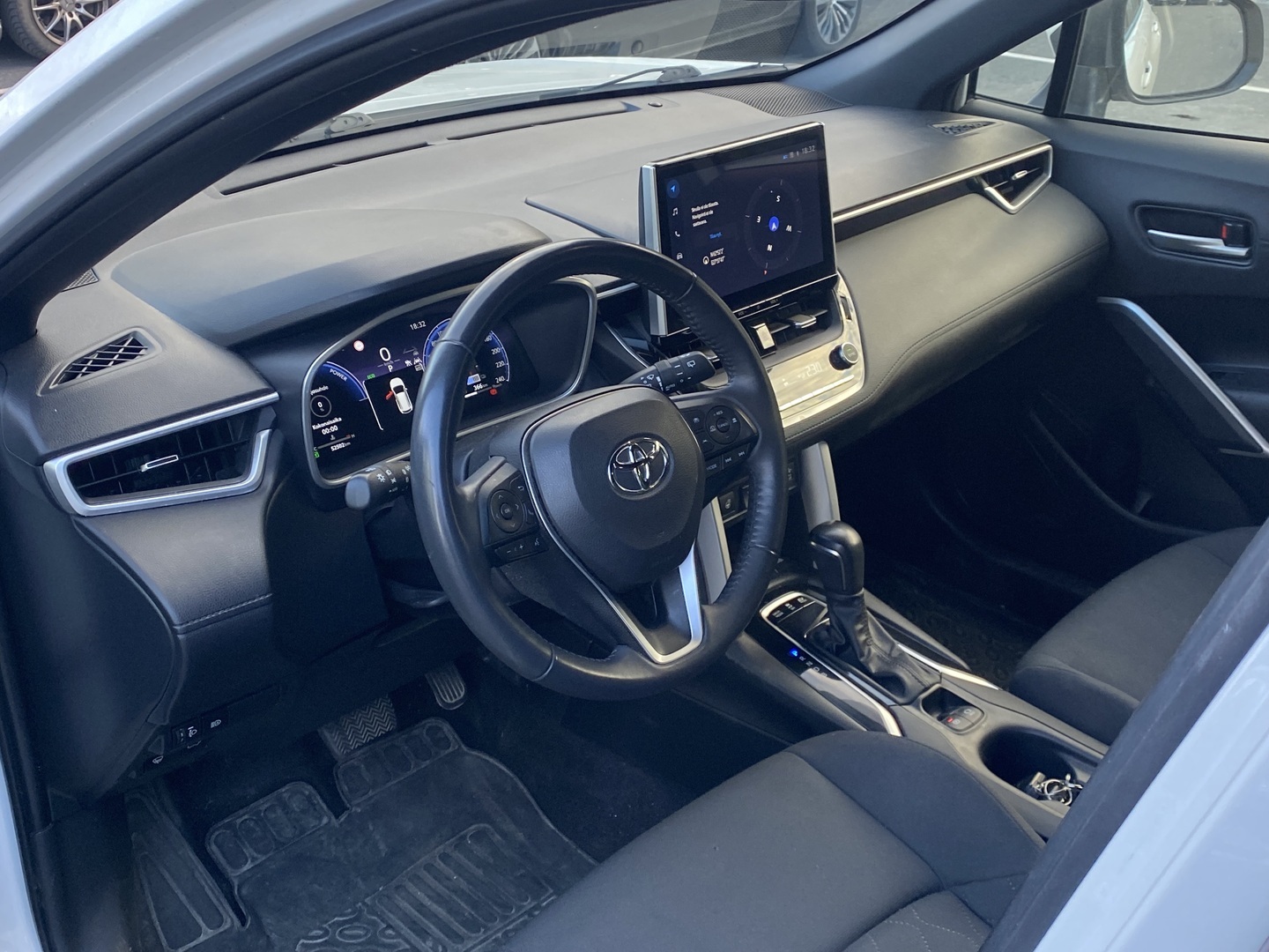 Toyota Corolla Cross 2023, kuva 3/3