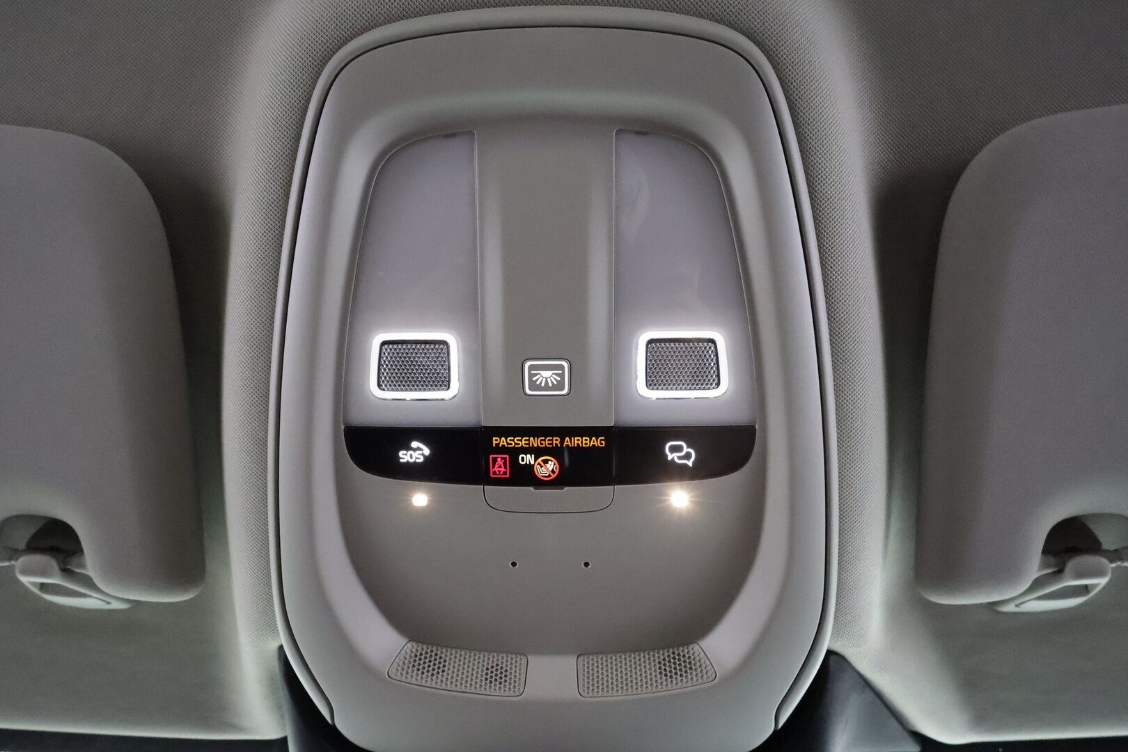 Volvo V60 2023 B4 MHEV Business Core DCT aut * ACC / Webasto / P.kamera / Full LED / KeylessGo / Facelift / Sähköluukku / BLIS * - 1.Om Suomi-auto / Kahdet renkaat aluvanteilla / Merkkihuollettu - HULLUT AVAJAISHULINAT KORKOTARJOUS 3,29 %