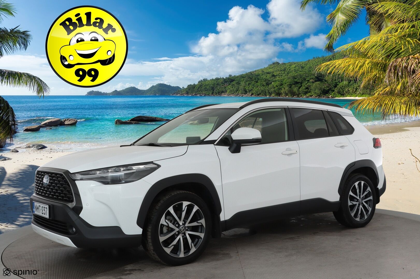 Toyota Corolla Cross 2022 2.0 Hybrid AWD-i Launch Edition **Adapt.Vakkari / LED-valot / P.kamera / Kaistavahti / Digimittaristo / KeylessGO** - 3,99 % KORKOTARJOUS TÄHÄN AUTOON - Merkkihuollettu Suomi-auto / Kahdet Renkaat