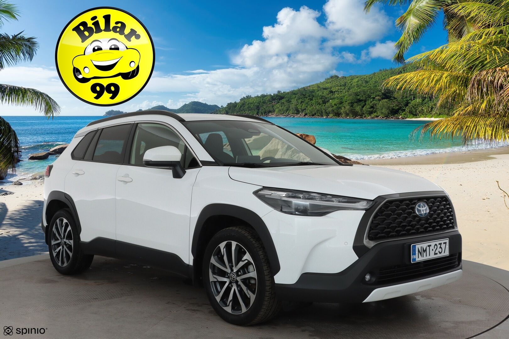 Toyota Corolla Cross 2022 2.0 Hybrid AWD-i Launch Edition **Adapt.Vakkari / LED-valot / P.kamera / Kaistavahti / Digimittaristo / KeylessGO** - 3,99 % KORKOTARJOUS TÄHÄN AUTOON - Merkkihuollettu Suomi-auto / Kahdet Renkaat