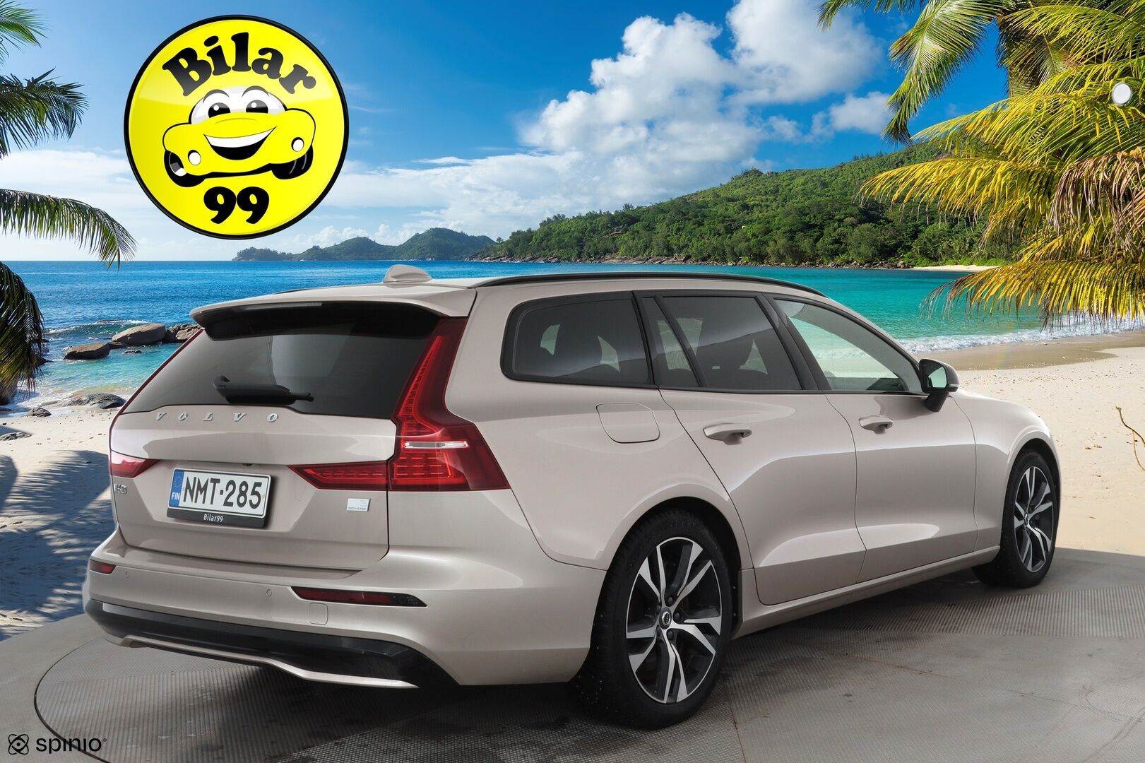Volvo V60 2023 T6 AWD Long Range Plus Dark aut * Koukku / ACC / Full-LED / P.Kamera / Sportnahat Muistilla / H&K / Keyless * - Suomi-auto / Kahdet renkaat aluvanteilla / Merkkihuollot