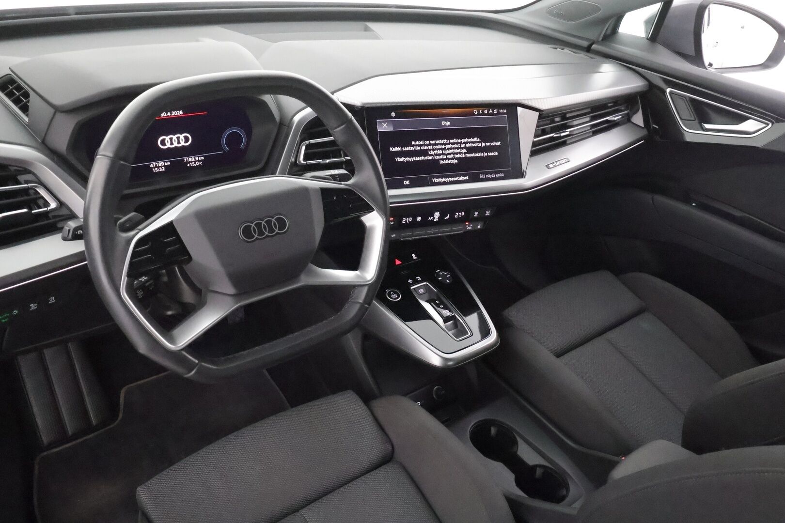 Audi Q4 e-tron 2023 40 e-tron * Sonos / ILP / ACC / Matrix-LED / P.Kamera / Sportpenkit / Navi / Kaistavahti / Keyless * - Suomi-auto / Akku kuntotarkastettu SoH 97,1% / Kahdet renkaat aluvanteilla / Merkkihuollot