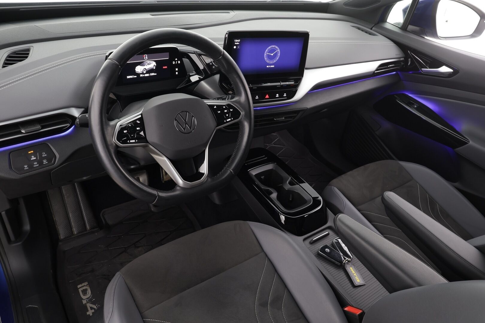 Volkswagen ID.4 2023 Pro Performance 150 kW, akku 77 kWh * ACC / ILP / P.kamera / Koukku / LED / Navi / KeylessGo * - Suomi-auto / Kahdet renkaat aluvanteilla / Merkkihuollettu