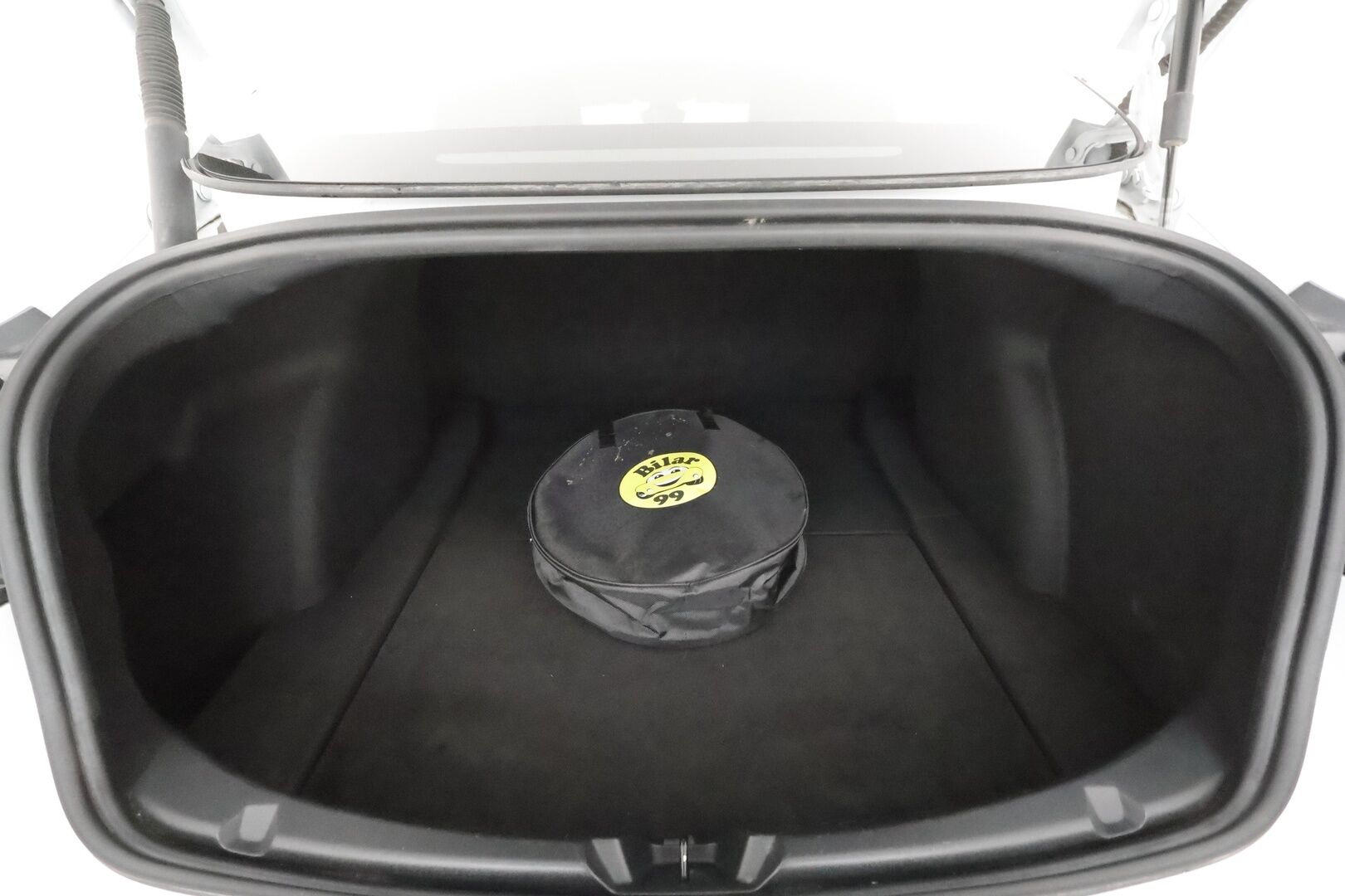 Tesla Model 3 2021 Standard Range Plus * Lasikatto / ILP / Matrix LED / P.Kamera / Ratinlämmitin / Self-Driving / Sähköluukku * - Kahdet renkaat aluvanteilla