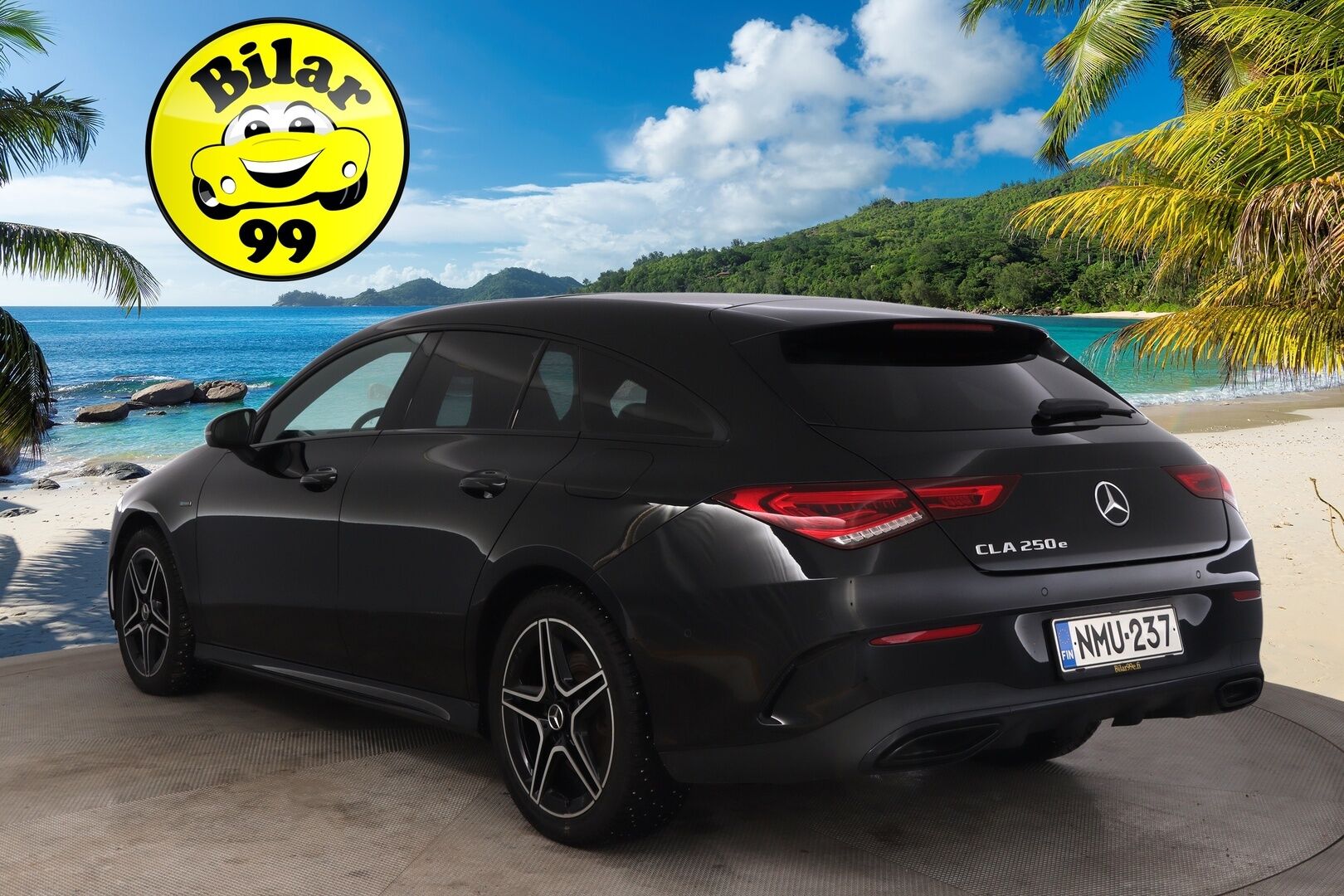 MERCEDES-BENZ CLA 2021 250 e A Shooting Brake EQ Power AMG *Burmester / Widescreen / Panorama / Koukku / Multibeam / Kamera* - Mercedes Me / 2x renkaat ja vanteet / Ambient / Nahka-Alcantara 