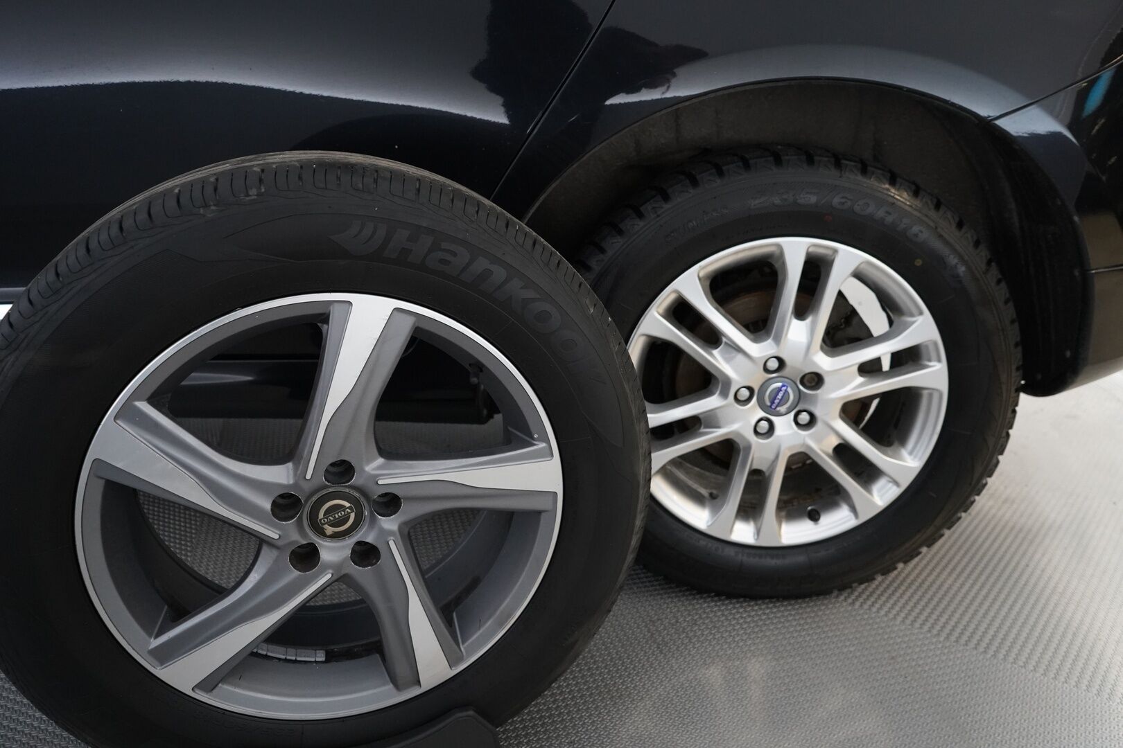 Volvo XC60 2014 D4 AWD Summum Polestar Aut. *Polestar / Nahat / VOC / Koukku* - Kahdet OEM vanteet / Polestar-ohjelma tehtaalta / Särmä huoltohistoria - HULLUT AVAJAISHULINAT KORKOTARJOUS 3,29 %