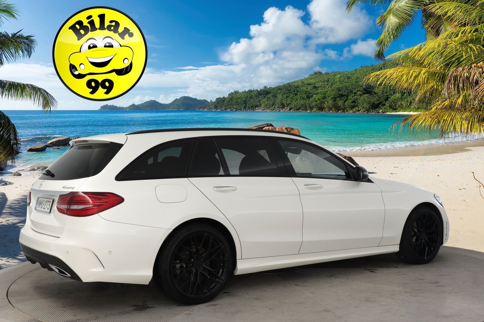 Mercedes-Benz C 2019 C 220 d 4MATIC Amg *Panorama / Distronic / Burmester / 360-kamera / Webasto / HUD / Muistinahat* - 3,99 % KORKOTARJOUS TÄHÄN AUTOON - *Todella kovilla varusteilla! / 2x Vanteet ja renkaat / Hyvä huoltohistoria!