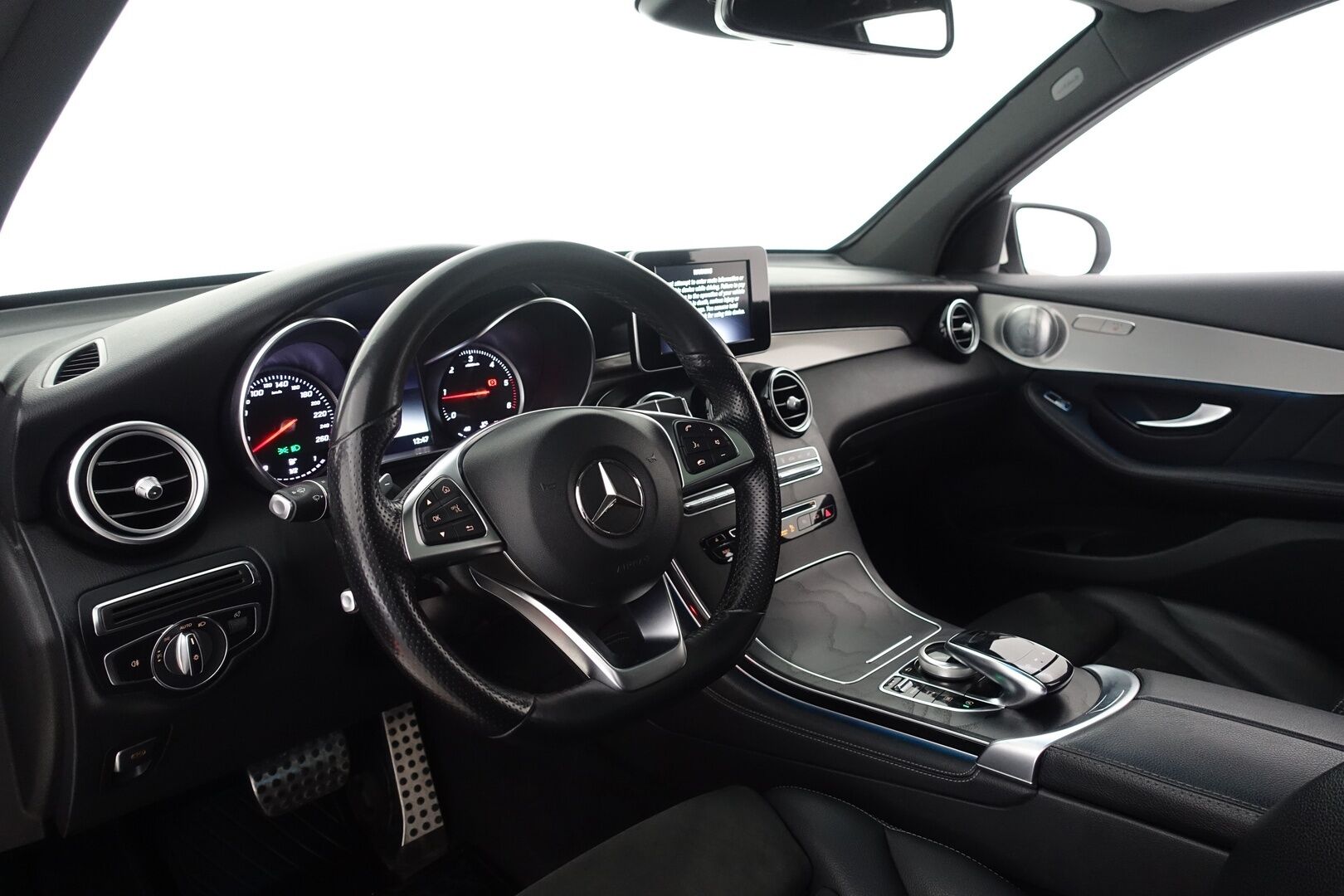 Mercedes-Benz GLC 2018 220 d 4Matic A Premium Business AMG - | Webasto | Burmester | Panorama | ILS-LED | P.kamera & tutkat | Sporttipenkit | Koukku | Navi |