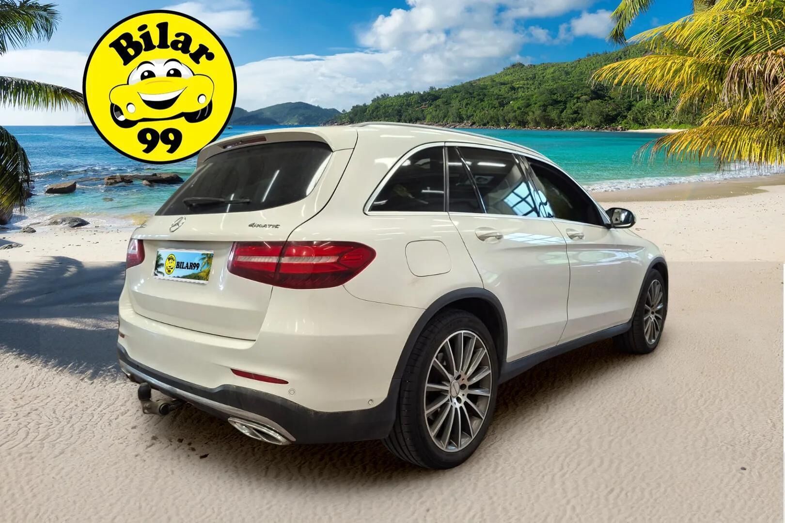 Mercedes-Benz GLC 2018 220 d 4Matic A Premium Business AMG - | Webasto | Burmester | Panorama | ILS-LED | P.kamera & tutkat | Sporttipenkit | Koukku | Navi |