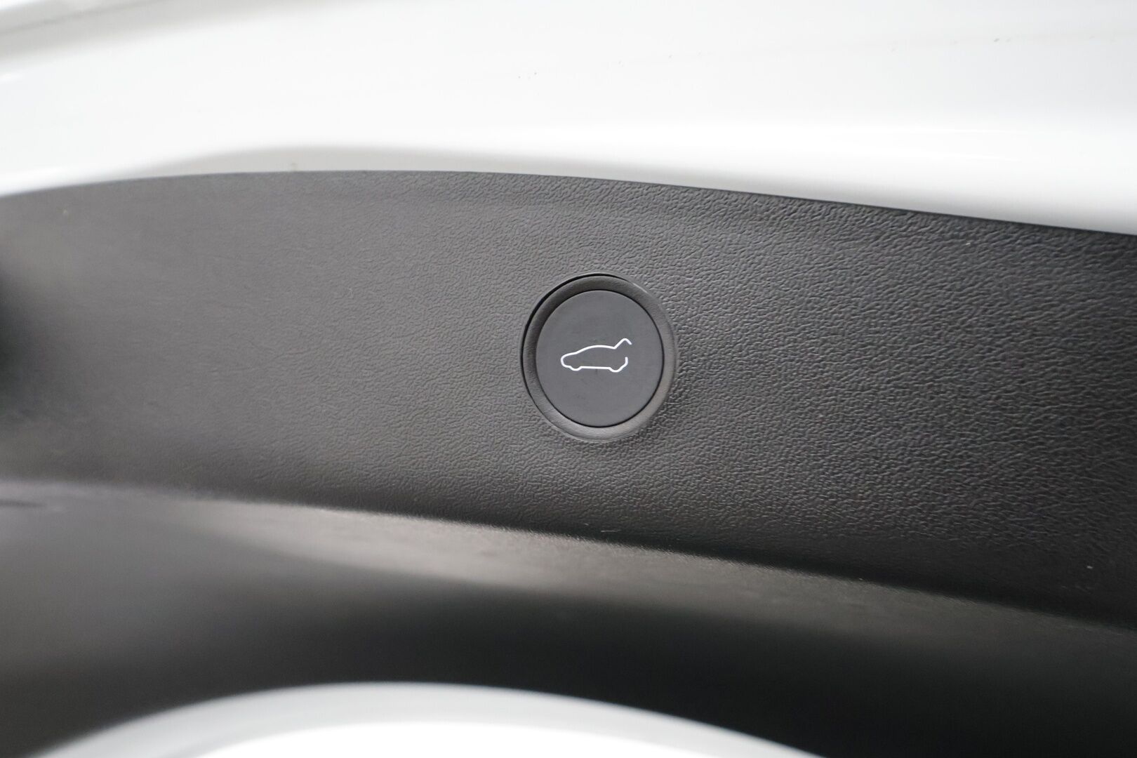 Tesla Model 3 2021 Standard Range Plus - | ACC | Refresh | ILP | Matrix | Lasikatto | Sähkönahat | Muistipenkki | P.kamera ja tutkat | Autosteer | Lämm. ratti | 2x renkaat aluineen | 