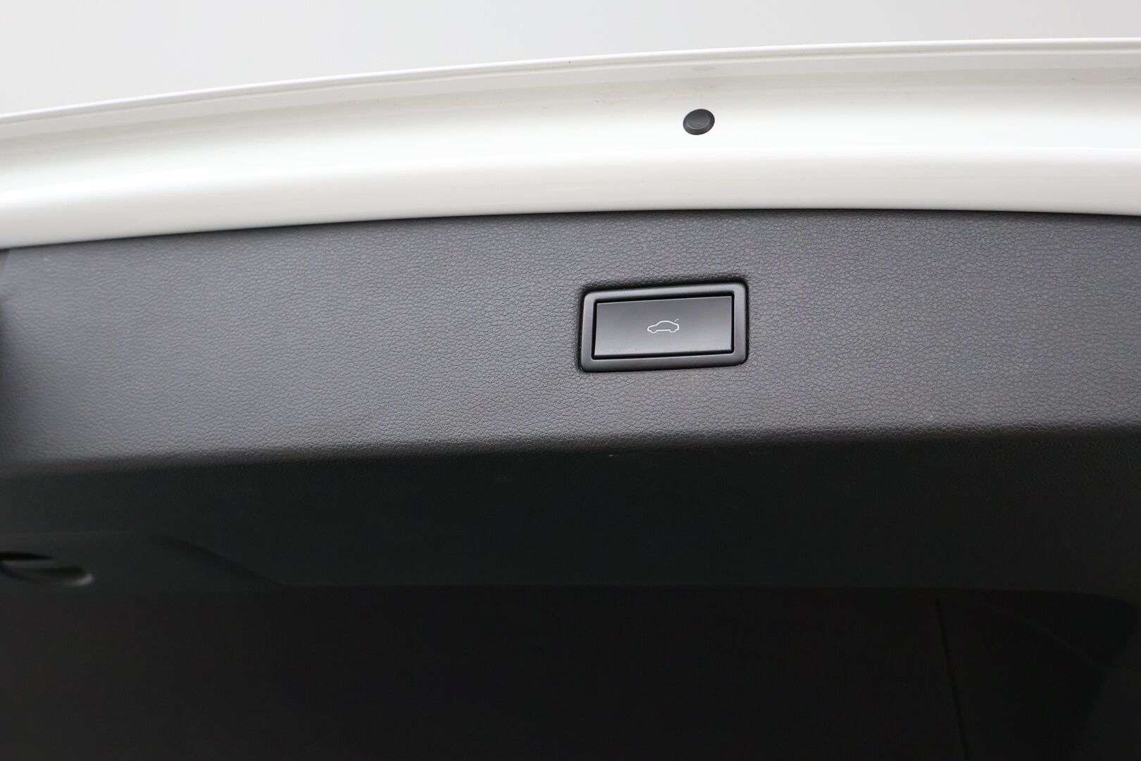 Volkswagen Tiguan 2017 R-Line 2,0 TDI SCR 140 kW (190 hv) 4MOTION DSG-automaatti - ACC | Vetokoukku | P-kamera | Webasto | Dynamic-LED | Digimittaristo 