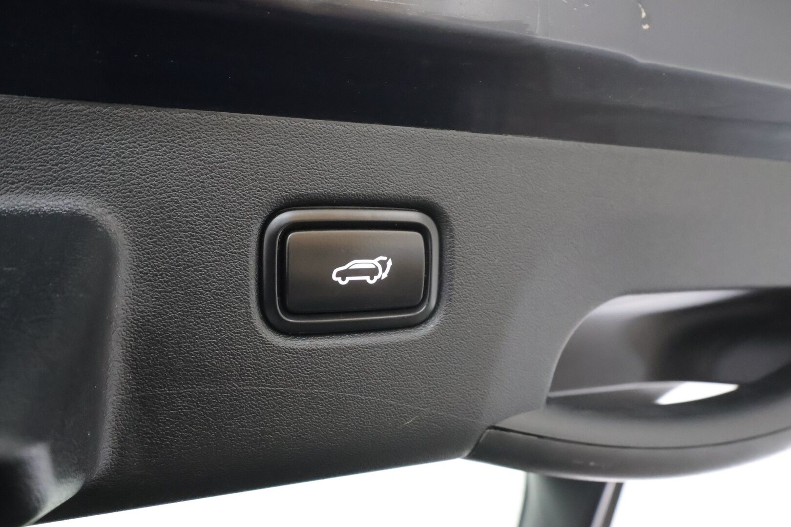 Kia EV6 2023 AWD 77 kWh 325 hv * Widescreen / SCC / ILP / Koukku / Nahat / P.kamera / Muistipenkki / Apple&Android * - 1-Om suomi-auto / Merkkihuollettu / Kahdet renkaat / Koti&kauppalaturi