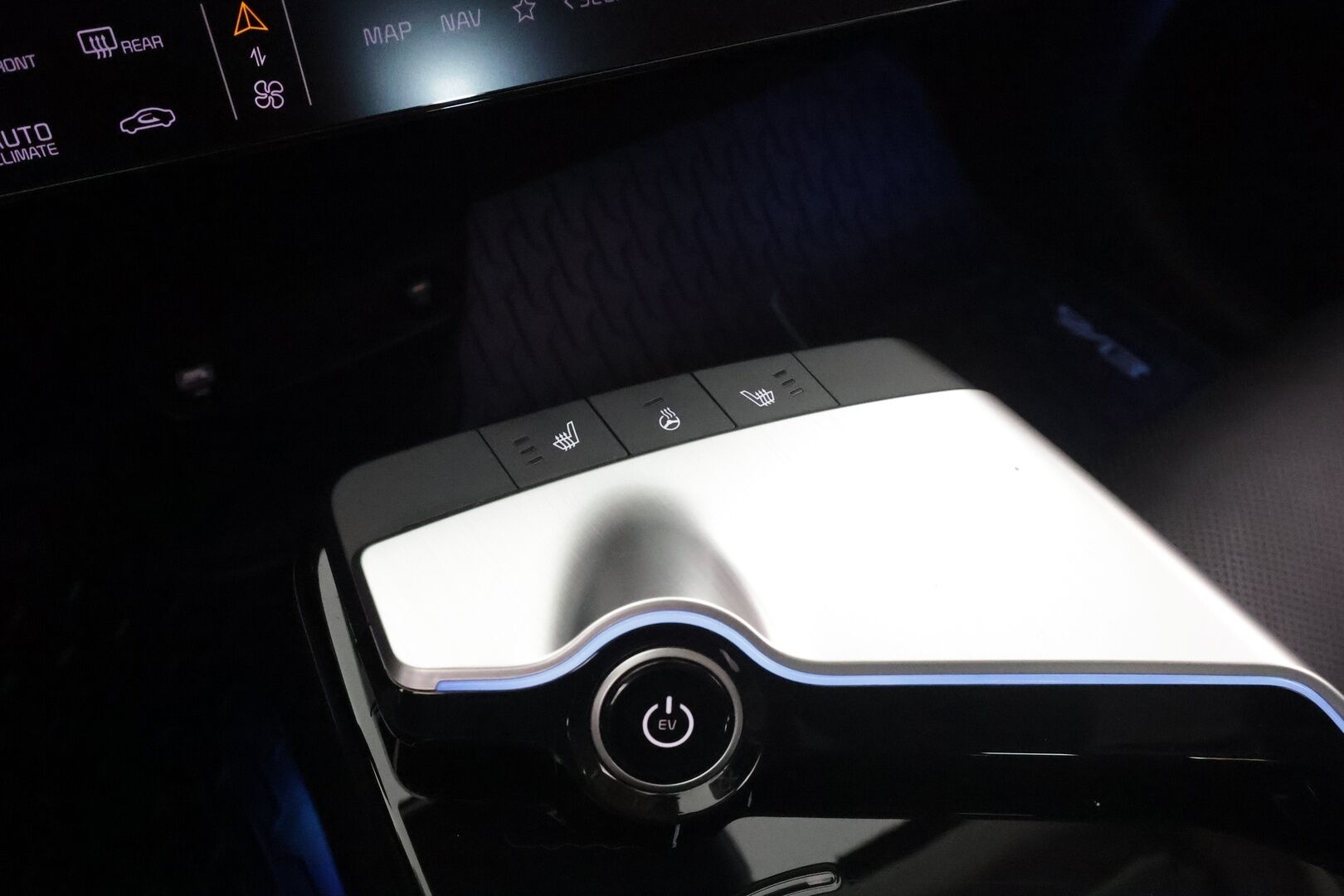 Kia EV6 2023 AWD 77 kWh 325 hv * Widescreen / SCC / ILP / Koukku / Nahat / P.kamera / Muistipenkki / Apple&Android * - 1-Om suomi-auto / Merkkihuollettu / Kahdet renkaat / Koti&kauppalaturi