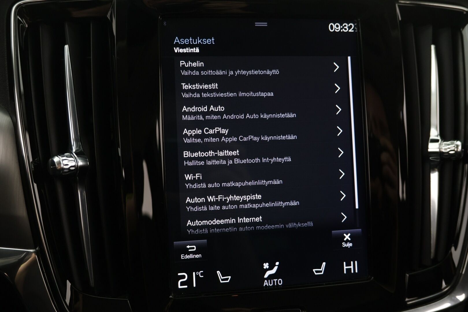 Volvo V90 2019 D4 Momentum aut - | Pilot assist | VOC | Keyless go | Huippuhieno