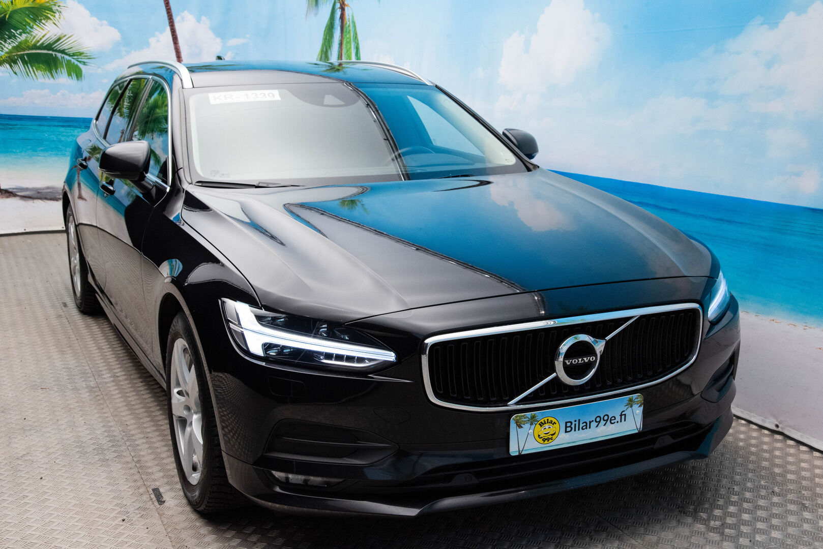 Volvo V90 2019 D4 Momentum Advanced ** Adapt.Vakkari / Digimittaristo / Esilämmitin / Keyless! ** - HULLUT AVAJAISHULINAT KORKOTARJOUS 3,29 %