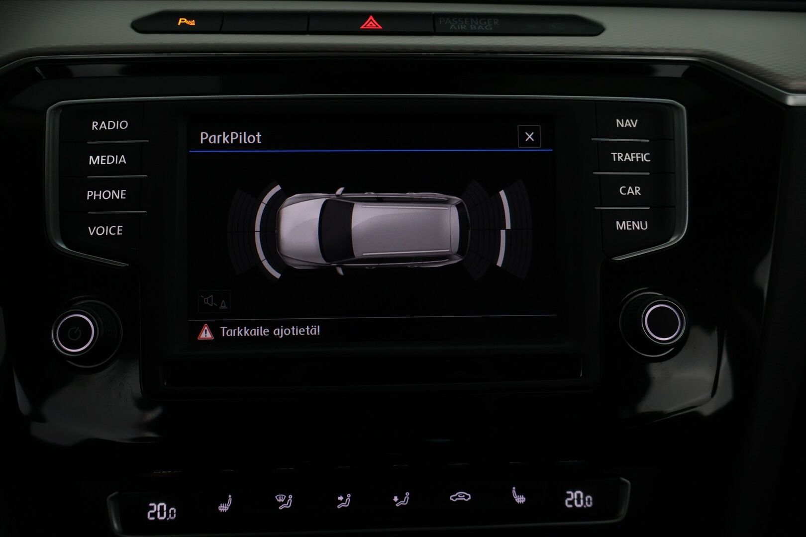 VOLKSWAGEN PASSAT 2017 Variant GTE Plug-In Hybrid 160 kW DSG-aut. - | ACC | Dynaudio | Vetokoukku | LED | BLIS | Navi | Apple & Android | Tutkat | Hihna tehty | 