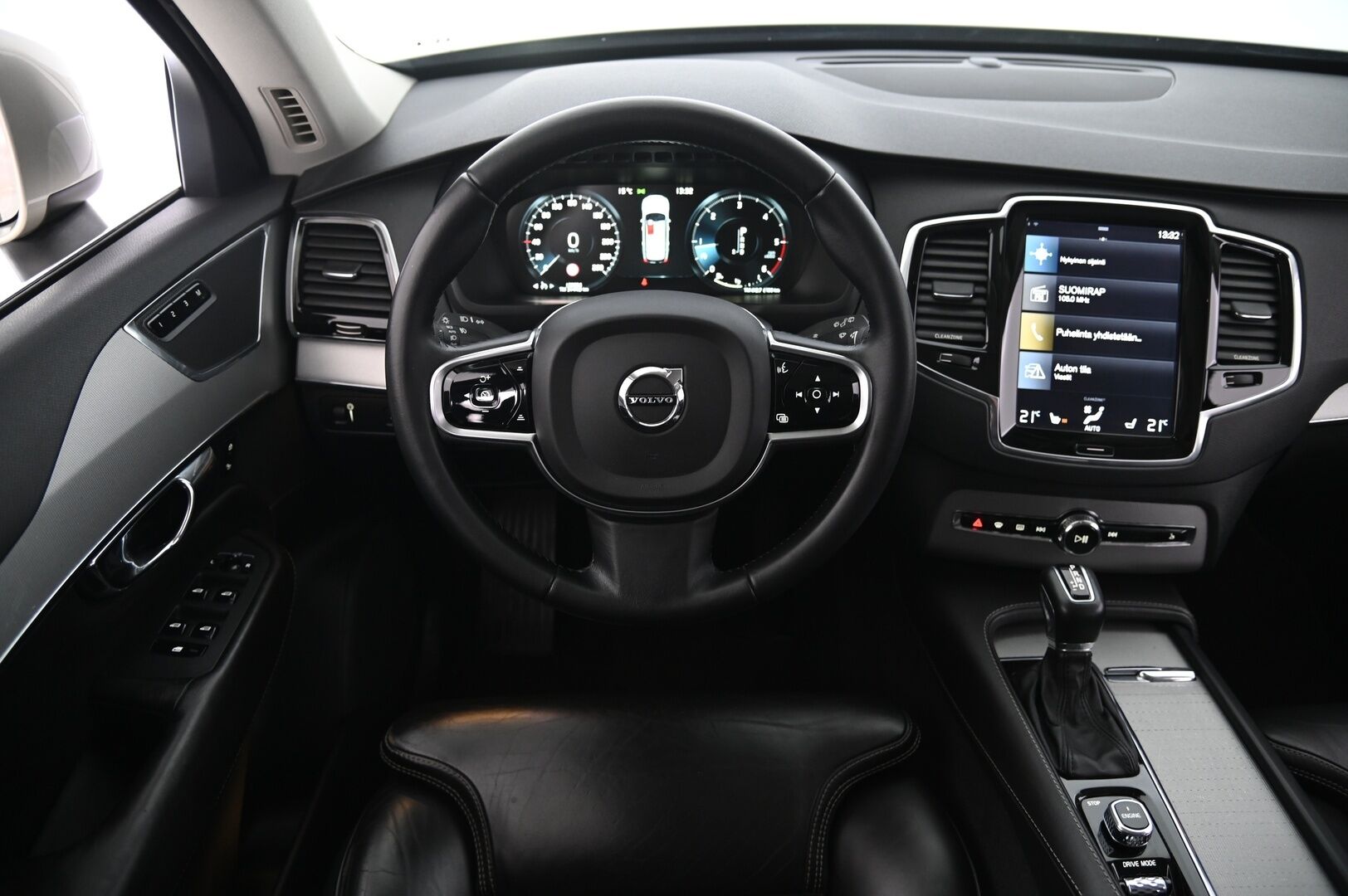 Volvo XC90 2016 D5 AWD Inscription aut - | Sporttinahat muistilla | Kamera | Navi | Full Led | 2x fiksut renkaat ja alut | Juuri huollettu | Tummennetut ikkunat | Ei adblue |
