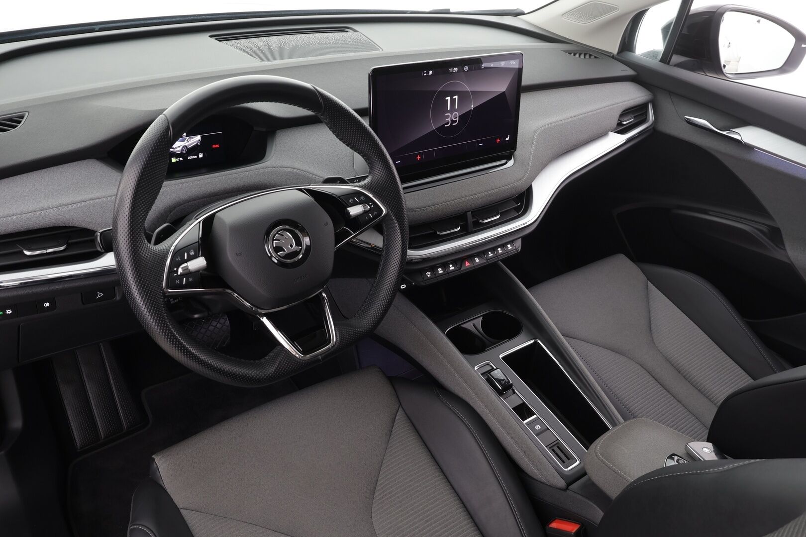 Skoda Enyaq 2023 60 iV * ILP / ACC / LED / P.kamera / Navi / Kaistavahti / Digimittaristo /  Keyless * - 1-om Suomi-auto / Akku kuntotarkastettu / Kahdet renkaat / Merkkihuollettu! - Osta nyt, maksa vasta ensi vuonna