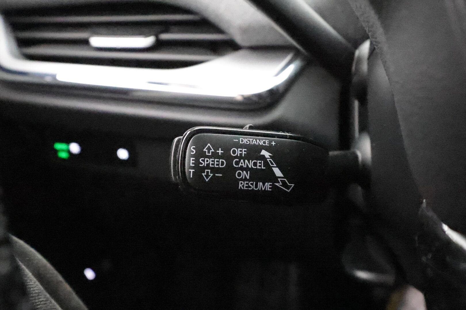 Skoda Enyaq 2023 60 iV * ILP / ACC / LED / P.kamera / Navi / Kaistavahti / Digimittaristo /  Keyless * - 1-om Suomi-auto / Akku kuntotarkastettu / Kahdet renkaat / Merkkihuollettu! - Osta nyt, maksa vasta ensi vuonna