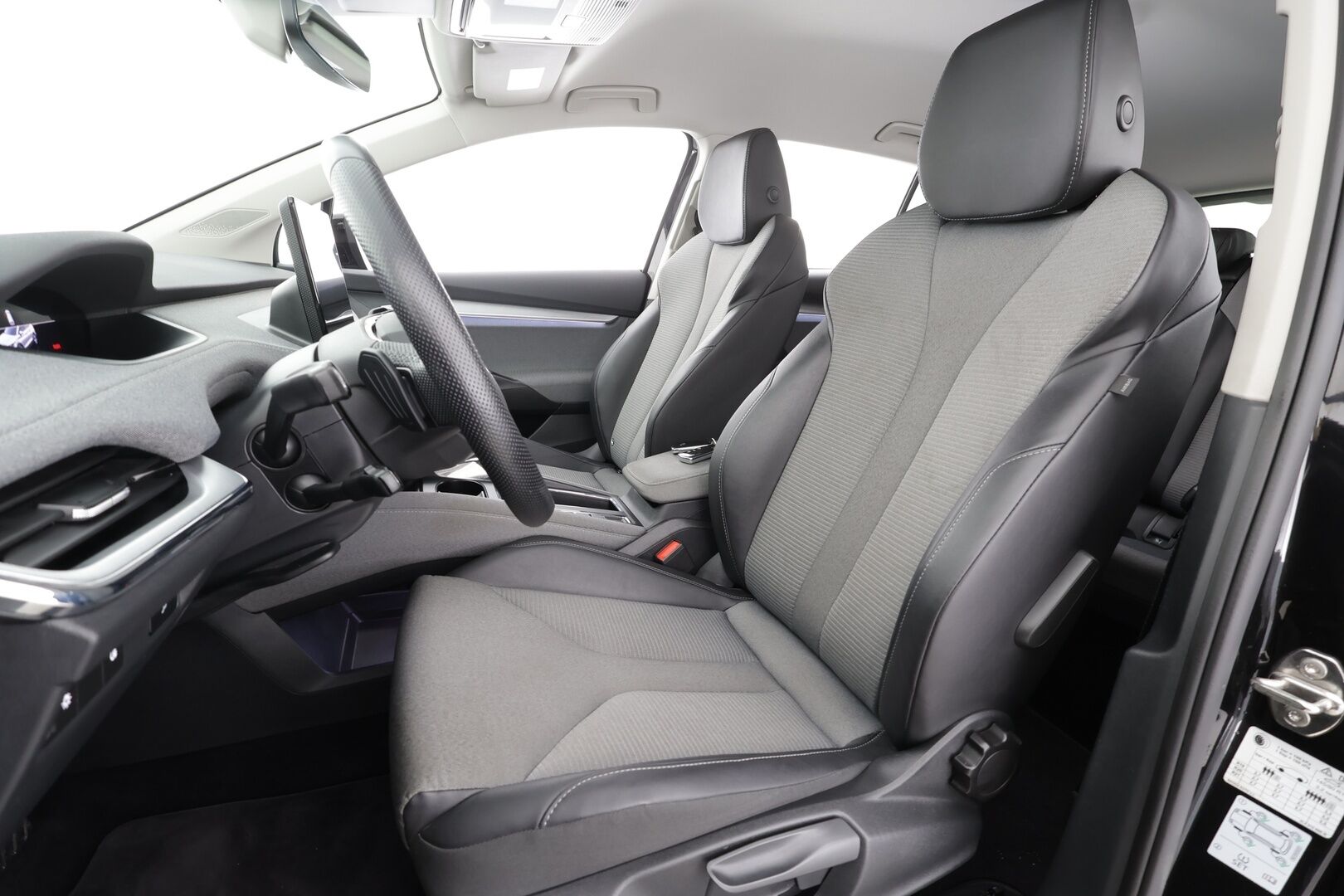 Skoda Enyaq 2023 60 iV * ILP / ACC / LED / P.kamera / Navi / Kaistavahti / Digimittaristo /  Keyless * - 1-om Suomi-auto / Akku kuntotarkastettu / Kahdet renkaat / Merkkihuollettu! - Osta nyt, maksa vasta ensi vuonna