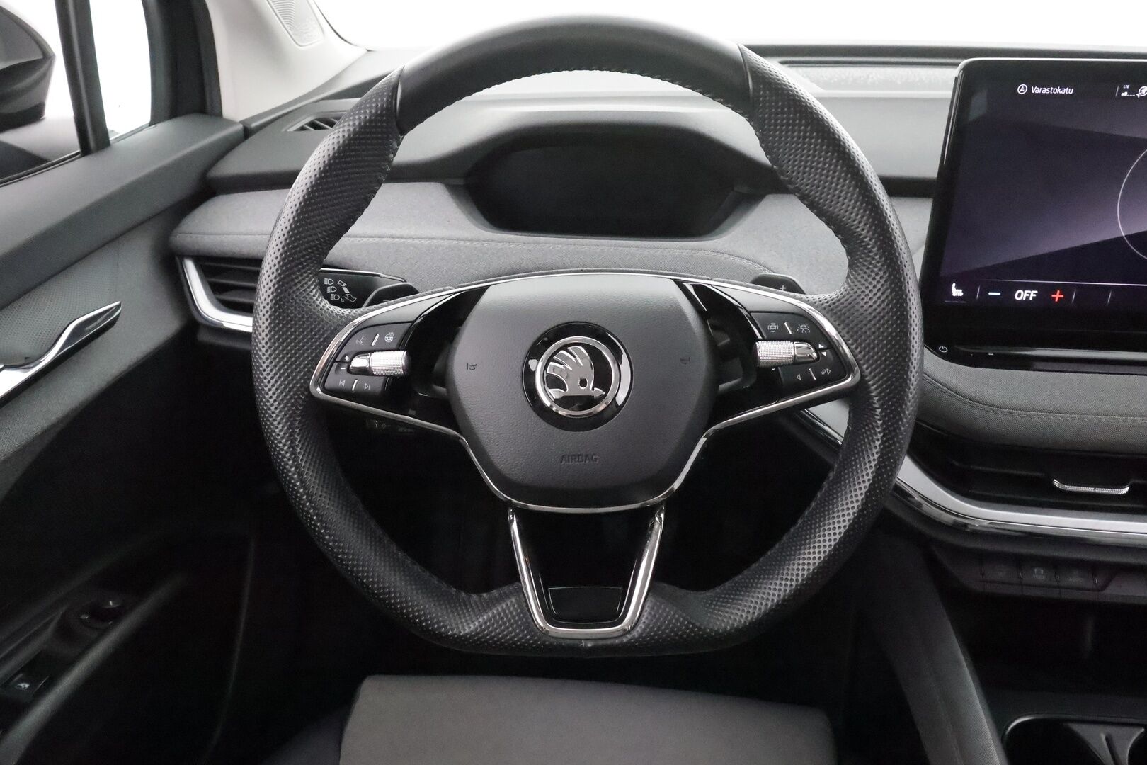 Skoda Enyaq 2023 60 iV * ILP / ACC / LED / P.kamera / Navi / Kaistavahti / Digimittaristo /  Keyless * - 1-om Suomi-auto / Akku kuntotarkastettu / Kahdet renkaat / Merkkihuollettu! - Osta nyt, maksa vasta ensi vuonna