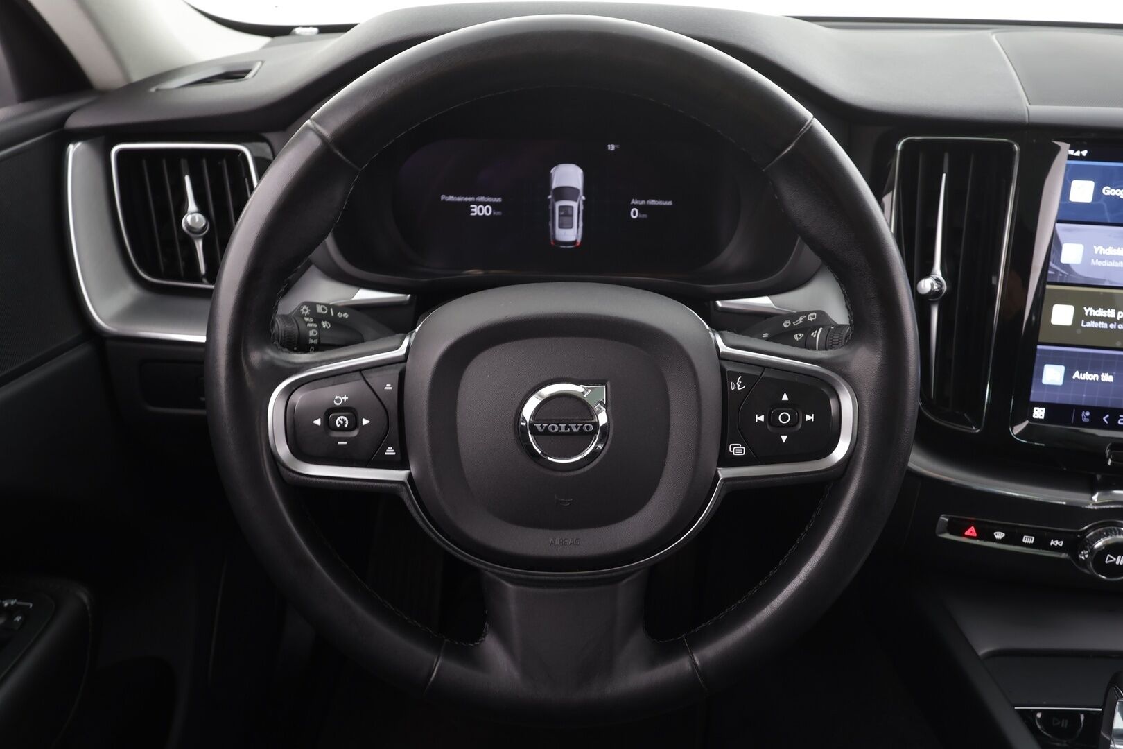 Volvo XC60 2023 T6 AWD Long Range Core aut * ACC / P.Kamera / Full LED / Webasto / Navi / Koukku / Panorama / Facelift * - 1.Om Suomi-auto / Akku kuntotarkastettu / Kahdet renkaat aluvanteilla / Merkkihuollettu