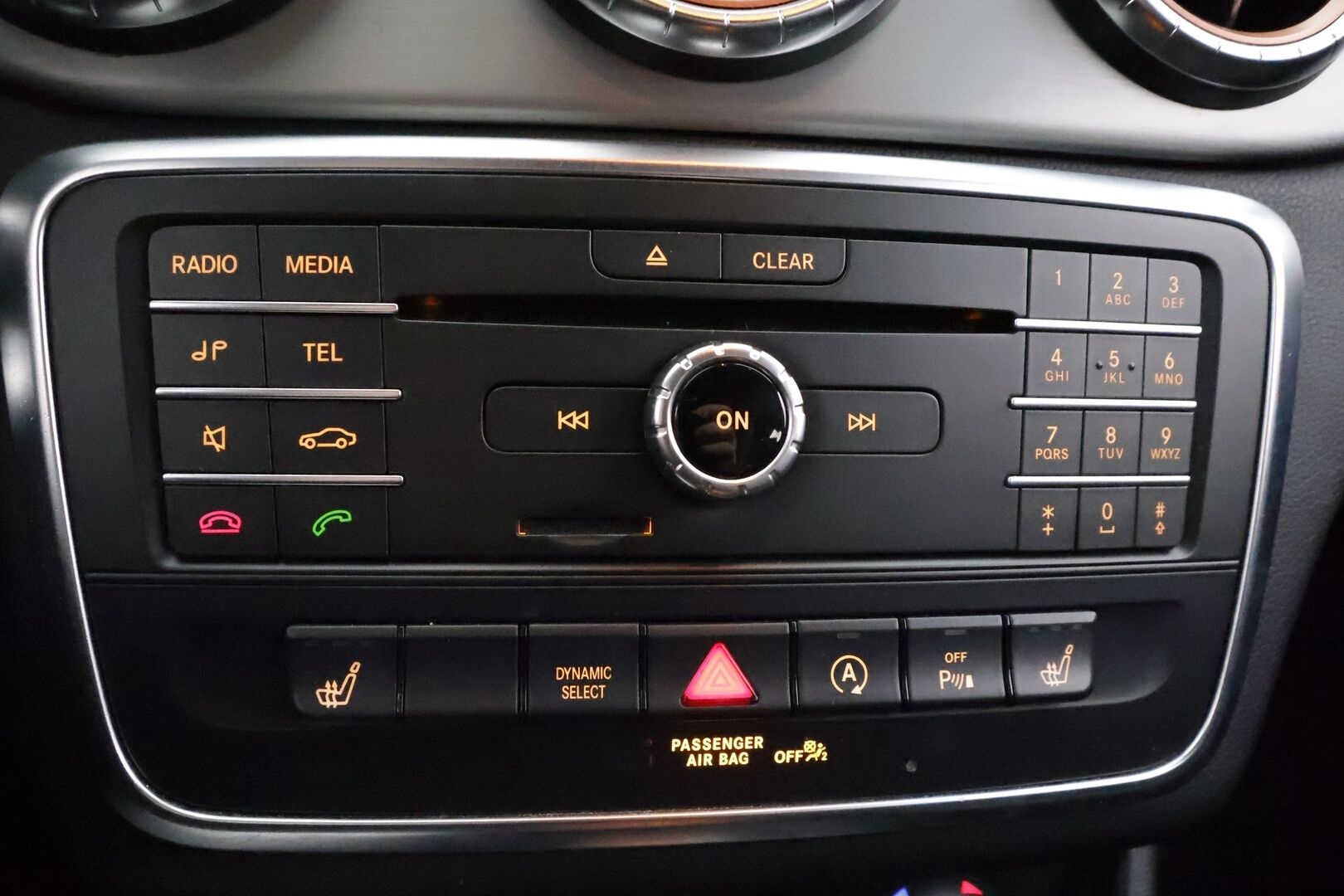 Mercedes-Benz CLA 2016 200 A Shooting Brake Business AMG - | Vakkari | ILS-Xenon | Sporttipenkit | P.kamera ja tutkat | Nahka-alcantara | Dynamic Select | Bluetooth | Penkinlämmittimet | - KORKO VAIN 3,99 %