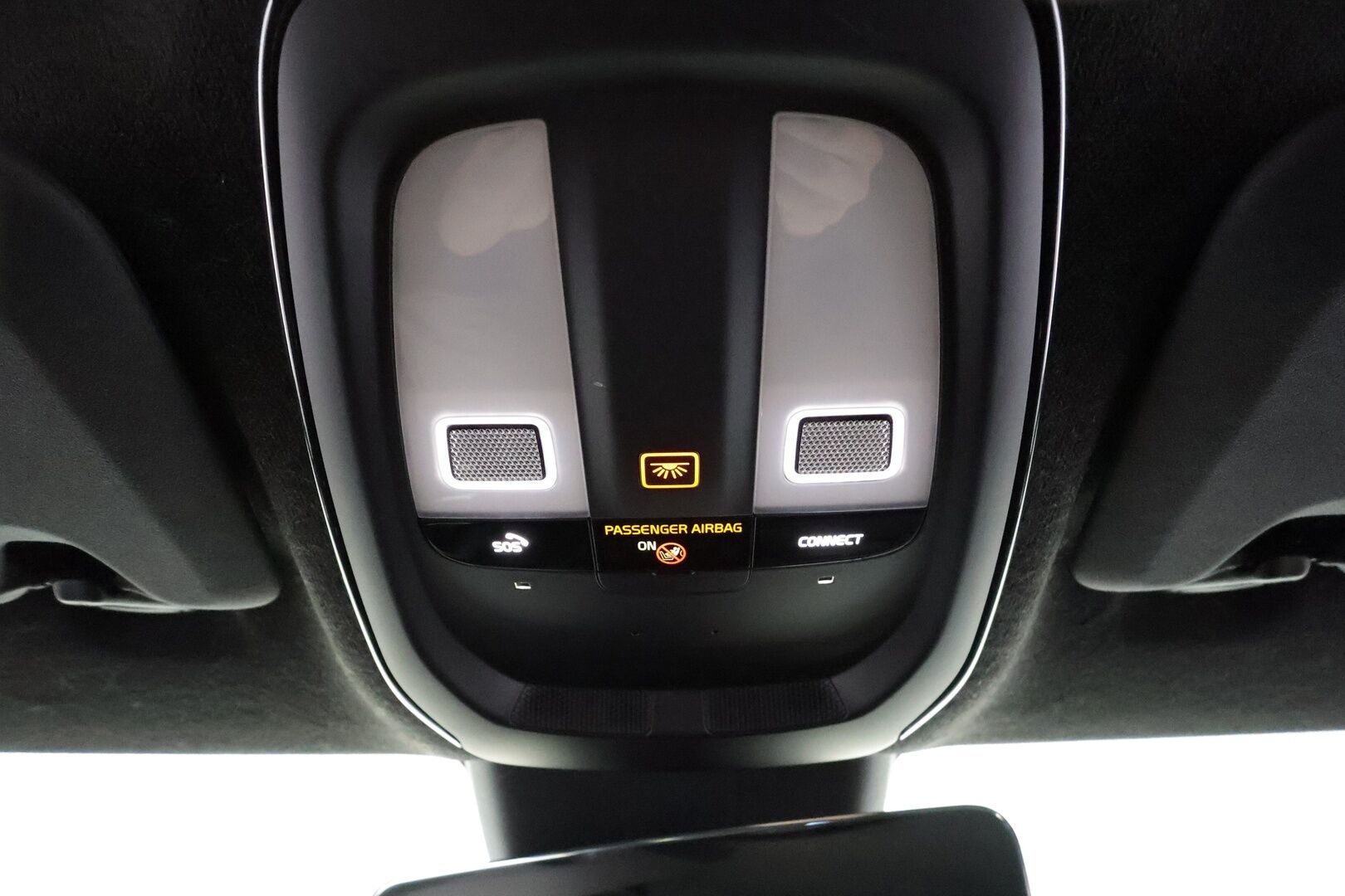 Polestar 2 2023 Standard Range Single Motor, 170kW, 69kWh - | ACC | Koukku | 360° | Pilot Assist | BLIS | Muistipenkki | LED | Apple & Android | CTA | 1-om suomiauto | 2x polestar alut | Merkkihuollot |