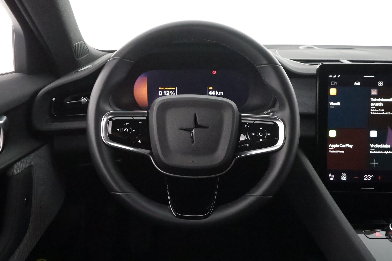 Polestar 2 2023 Standard Range Single Motor, 170kW, 69kWh - | ACC | Koukku | 360° | Pilot Assist | BLIS | Muistipenkki | LED | Apple & Android | CTA | 1-om suomiauto | 2x polestar alut | Merkkihuollot |