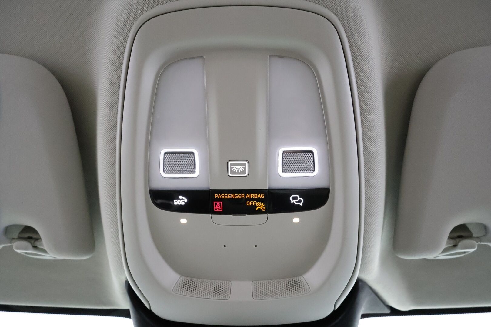 Volvo V60 2023 T6 AWD Long Range Plus Bright aut * ACC / Koukku / Full-LED / P.Kamera / Sportnahat Muistilla / Navi / Kaistavahti * - 1-om Suomi-auto / Akku kuntotarkastettu / 2x Latauskaapelit / Kahdet renkaat aluvanteilla / Merkkihuollot