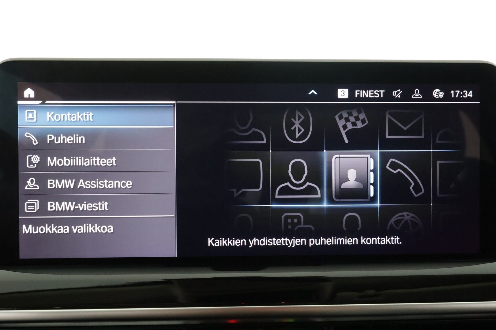 BMW X3 2023 G01 xDrive 30e A Charged Edition * HiFi / Sportnahat / LED / P.Kamera / Koukku / ACC / Navi * - 1-om Suomi-auto / Akku kuntotarkastettu SoH  94% / 2x Latauskaapelit / Kahdet renkaat aluvanteilla / Merkkihuollot