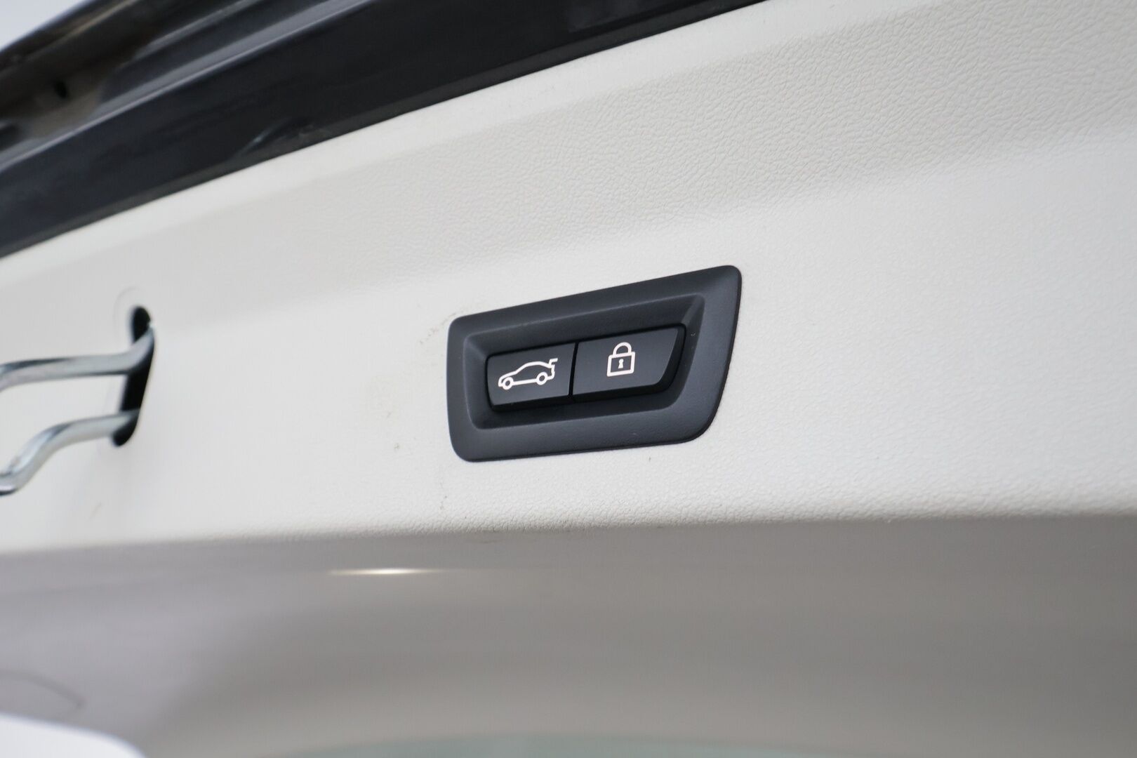 BMW X3 2023 G01 xDrive 30e A Charged Edition *ACC / Vetokoukku / HiFi / Sportnahat / LED / P.Kamera / Navi * - 1-om Suomi-auto / Akku kuntotarkastettu SoH  94% / 2x Latauskaapelit / Kahdet renkaat aluvanteilla / Merkkihuollot - HULLUT AVAJAISHULINAT KORKOTARJOUS 3,29 %