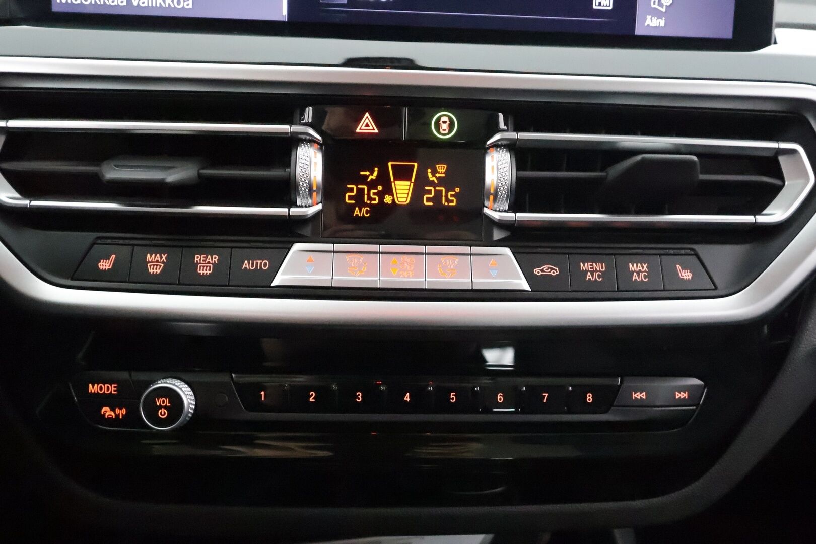 BMW X3 2023 G01 xDrive 30e A Charged Edition *ACC / Vetokoukku / HiFi / Sportnahat / LED / P.Kamera / Navi * - 1-om Suomi-auto / Akku kuntotarkastettu SoH  94% / 2x Latauskaapelit / Kahdet renkaat aluvanteilla / Merkkihuollot - HULLUT AVAJAISHULINAT KORKOTARJOUS 3,29 %