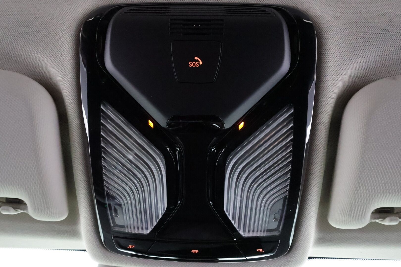 BMW X3 2023 G01 xDrive 30e A Charged Edition * HiFi / Sportnahat / LED / P.Kamera / Koukku / ACC / Navi * - 1-om Suomi-auto / Akku kuntotarkastettu SoH  94% / 2x Latauskaapelit / Kahdet renkaat aluvanteilla / Merkkihuollot