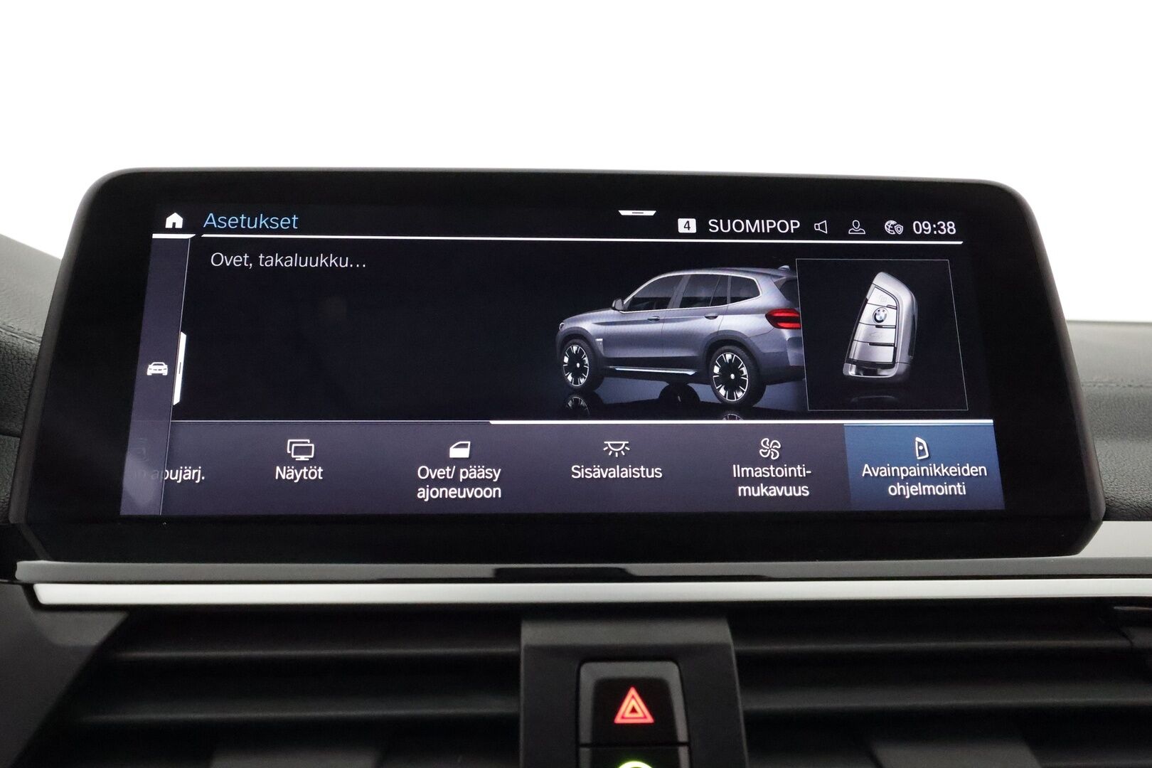 BMW iX3 2021 G08 Charged - 3,99 % KORKOTARJOUS TÄHÄN AUTOON - Panorama / Adapt. Vakkari / Koukku / P. kamera / LED-valot / Muistipenkki / kaistavahti / Navi / 2x Renkaat /
