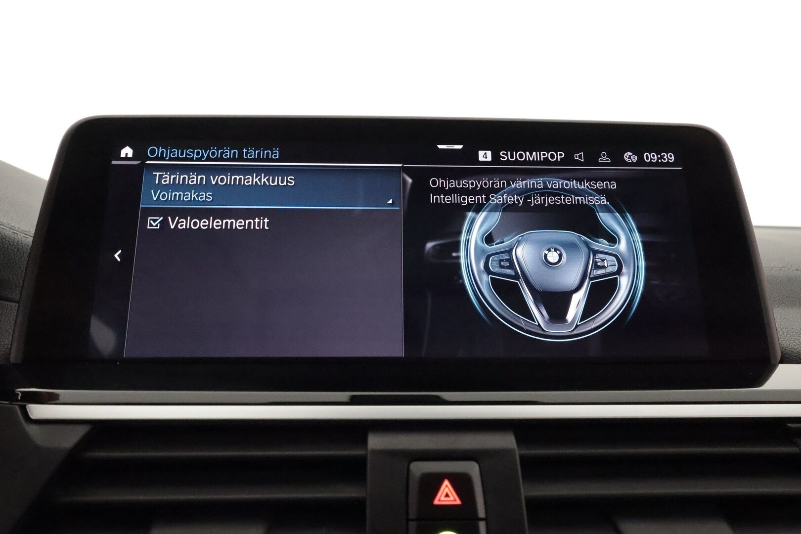 BMW iX3 2021 G08 Charged - 3,99 % KORKOTARJOUS TÄHÄN AUTOON - Panorama / Adapt. Vakkari / Koukku / P. kamera / LED-valot / Muistipenkki / kaistavahti / Navi / 2x Renkaat /