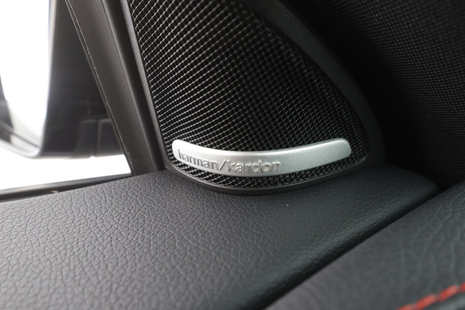 MERCEDES-BENZ CLA 45 AMG 2017 4MATIC Shooting Brake Facelift - | Vakkari | Perf Putkisto | H/K | Muistipenkit | Lasikattoluukku | LED High Performance | Nahat | P.Kamera | Urheilualusta | Kahdet Renkaat |