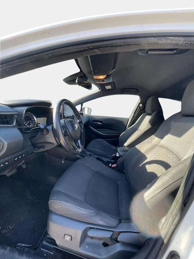 TOYOTA COROLLA 2019 1,8 Hybrid  * *Yritys outlet - Myydään vain yrityksille!*Peruutuskamera / Ratinlämmitin / ALV-Vähennys * - *Yritys outlet - Myydään vain yrityksille! / ALV / Juuri katsastettu!* - HULLUT AVAJAISHULINAT KORKOTARJOUS 3,29 %