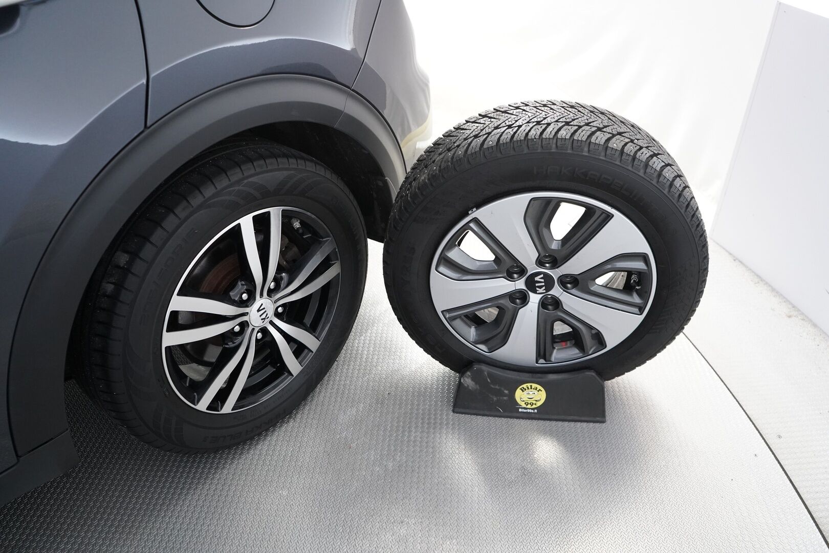 KIA NIRO PLUG-IN 2018 1,6 GDI Business Premium DCT * ACC / Nahat / Kamera / Koukku / Lohko / Keylessgo* - Kahdet renkaat / Viimeisin huolto 8 / 25 / SUPER VARUSTEET!