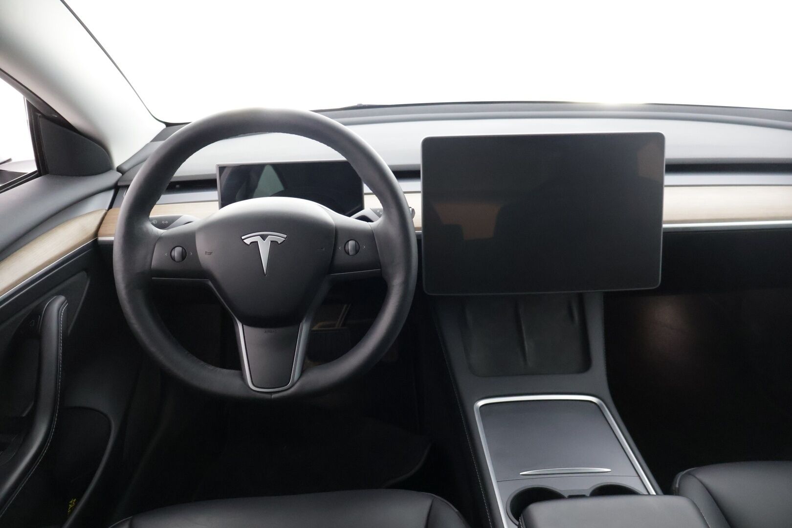 Tesla Model 3 2022 Long Range Dual Motor * Ilmalämpöpumppu / AMD Ryzen / Neliveto / 2x renkaat ja vanteet / Lämpöratti / Skähköpenkit * - * Dual Motor Long Range huippu kantamalla! / Uudemmalla AMD Ryzen prosessorilla / 2x renkaat ja vanteet / Neliveto / Hyvät varusteet *