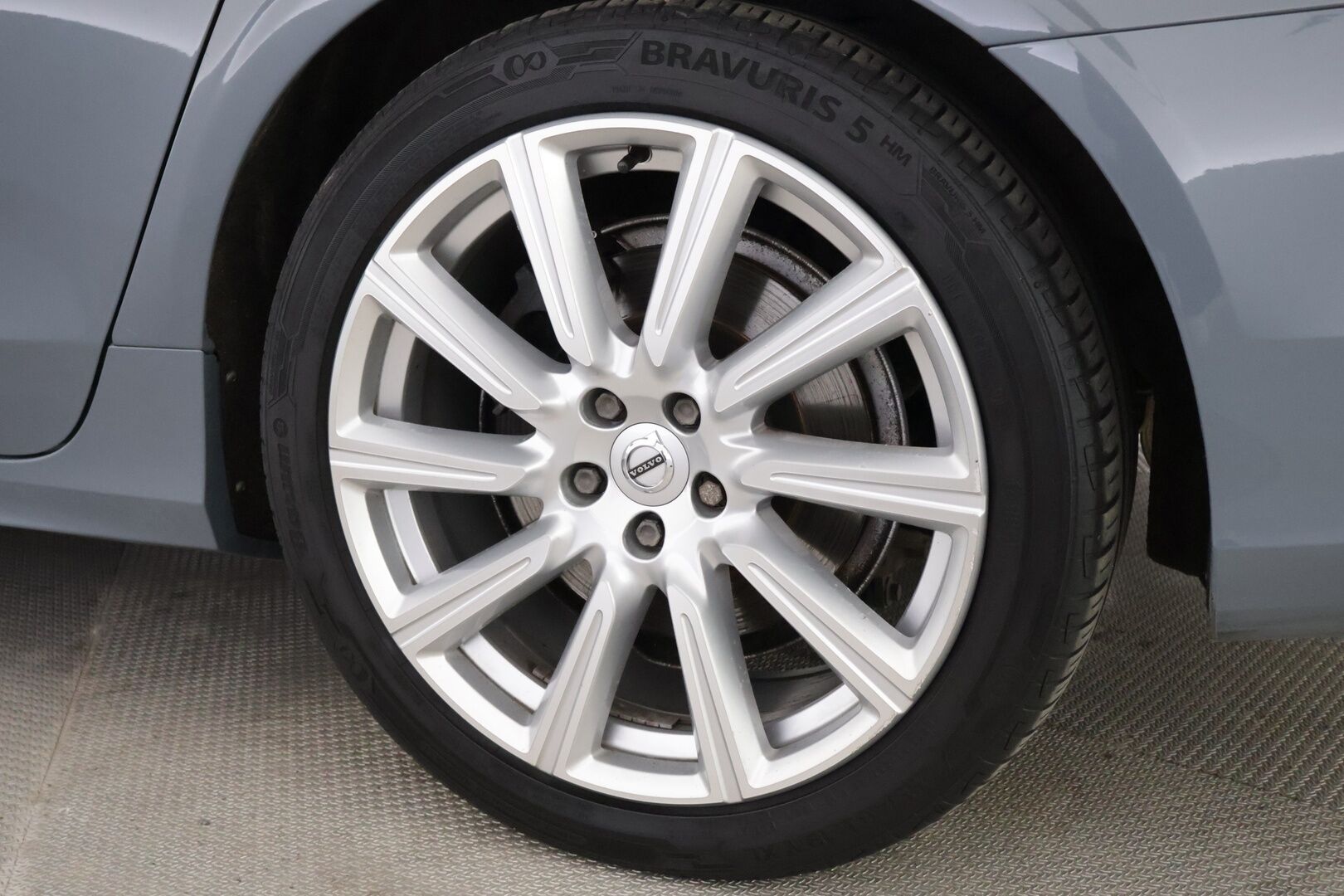 Volvo V90 2021 T6 TwE AWD R-Design aut. Facelift - 3,99 % KORKOTARJOUS TÄHÄN AUTOON - * Harman&Kardon / ACC / VOC / 360° Kamera / Koukku / Full LED / Webasto / Navi *