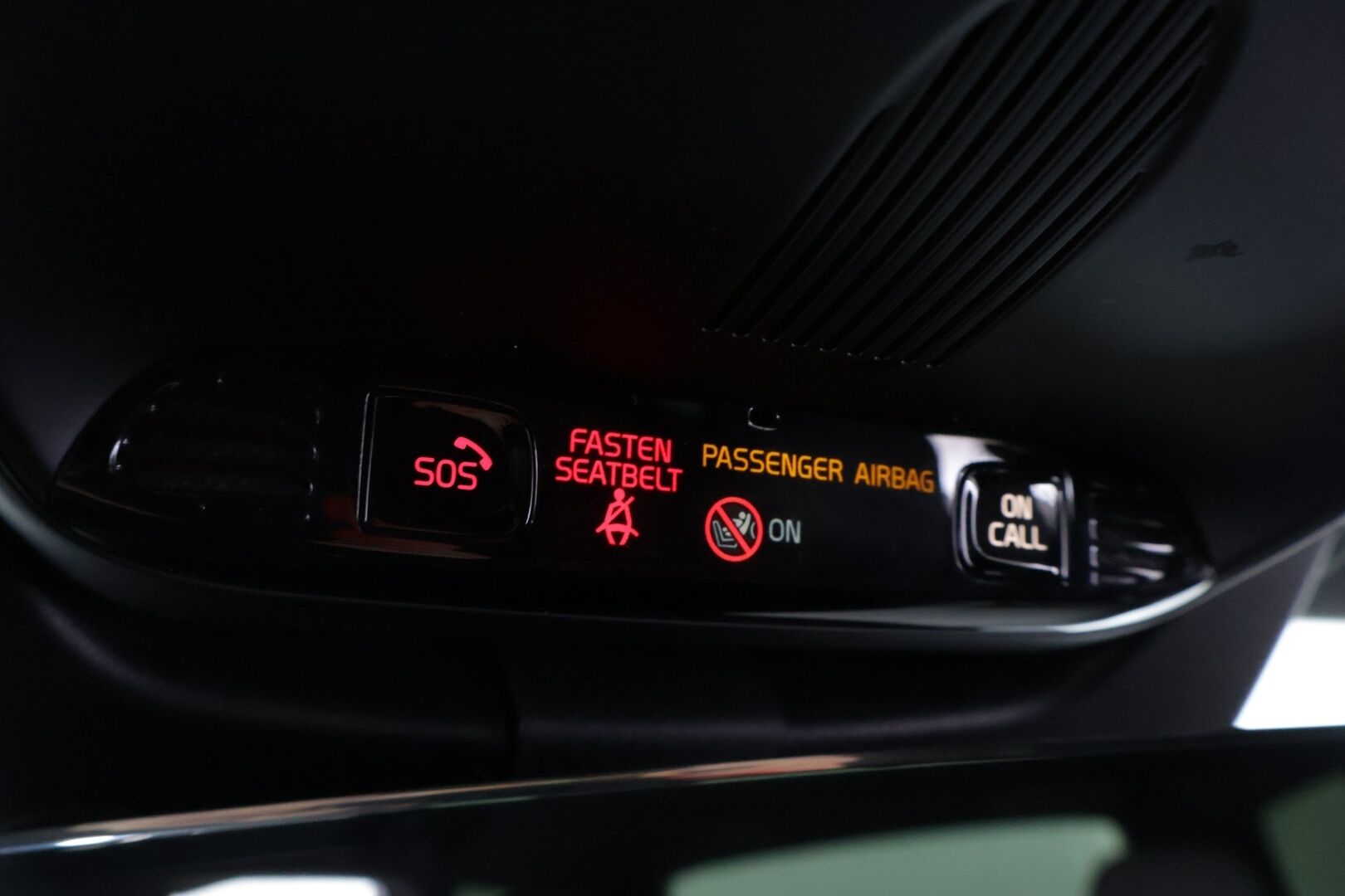 Volvo V90 2021 T6 TwE AWD R-Design aut. Facelift - 3,99% KORKOTARJOUS TÄHÄN AUTOON 21.9. ASTI - * Harman&Kardon / ACC / VOC / 360° Kamera / Koukku / Full LED / Webasto / Navi *